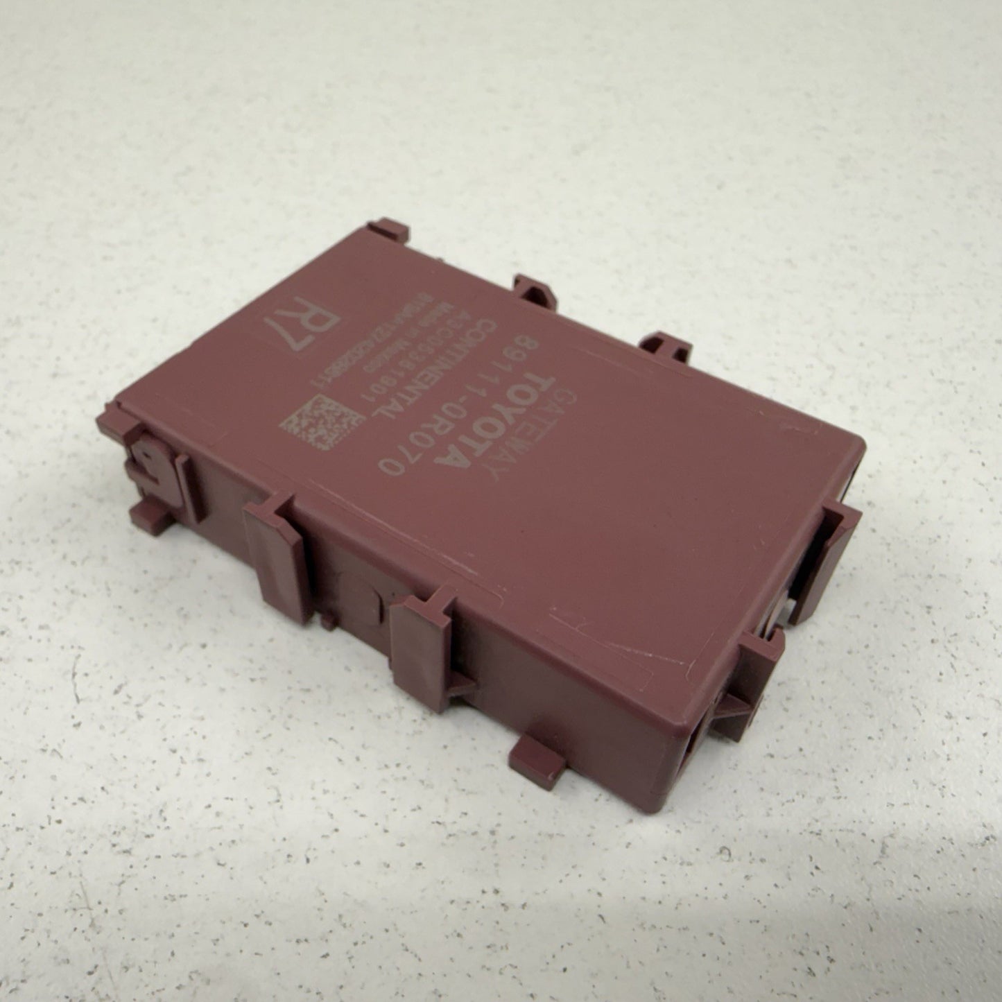 19-22 Toyota RAV4 Network Gateway Computer Control Module 89111-0R070 OEM