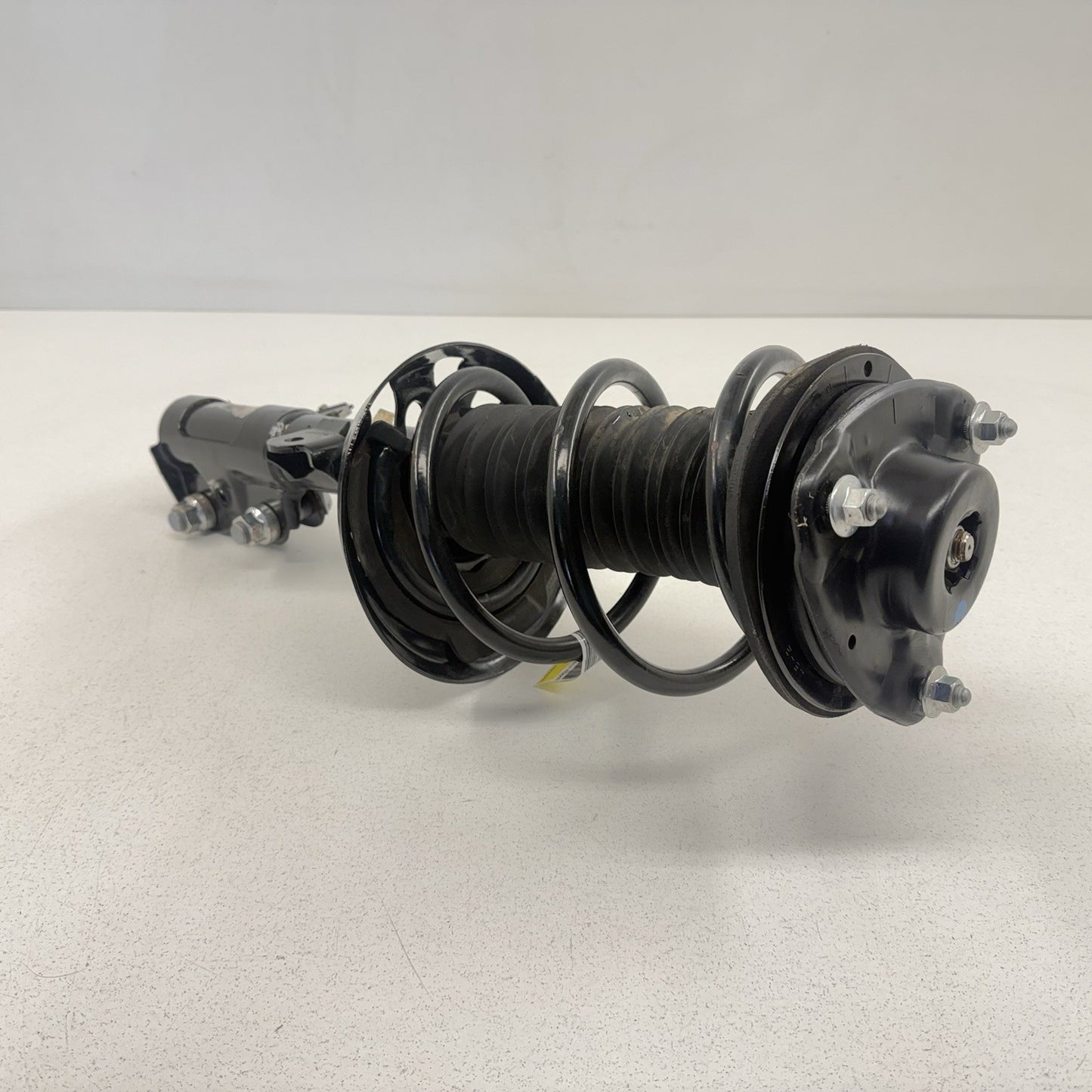 25-26 Toyota Camry XSE Passenger Right Front Suspension Knee Assembly Set OEM