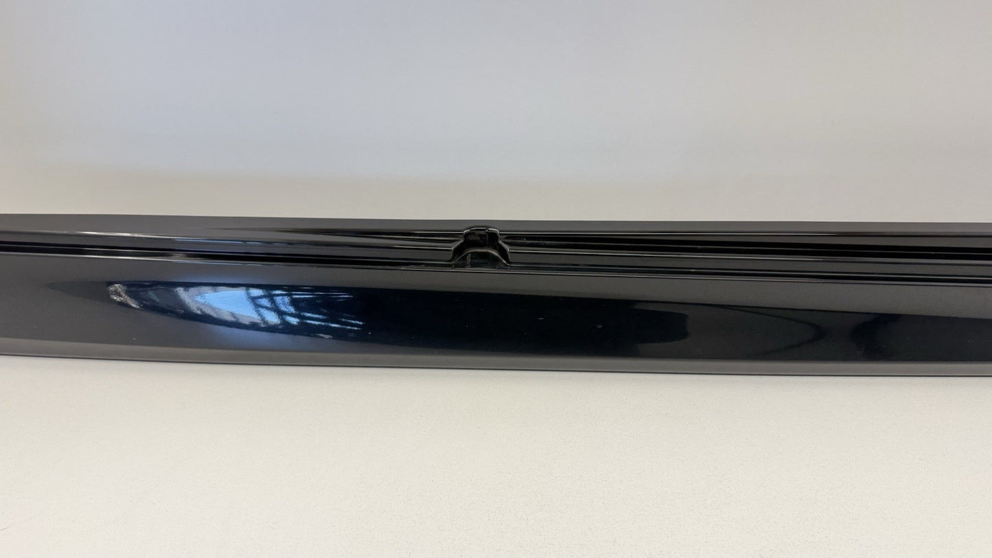 12-16 BMW M5 F10 Passenger Right Side Skirt Rocker Panel Cover Black OEM