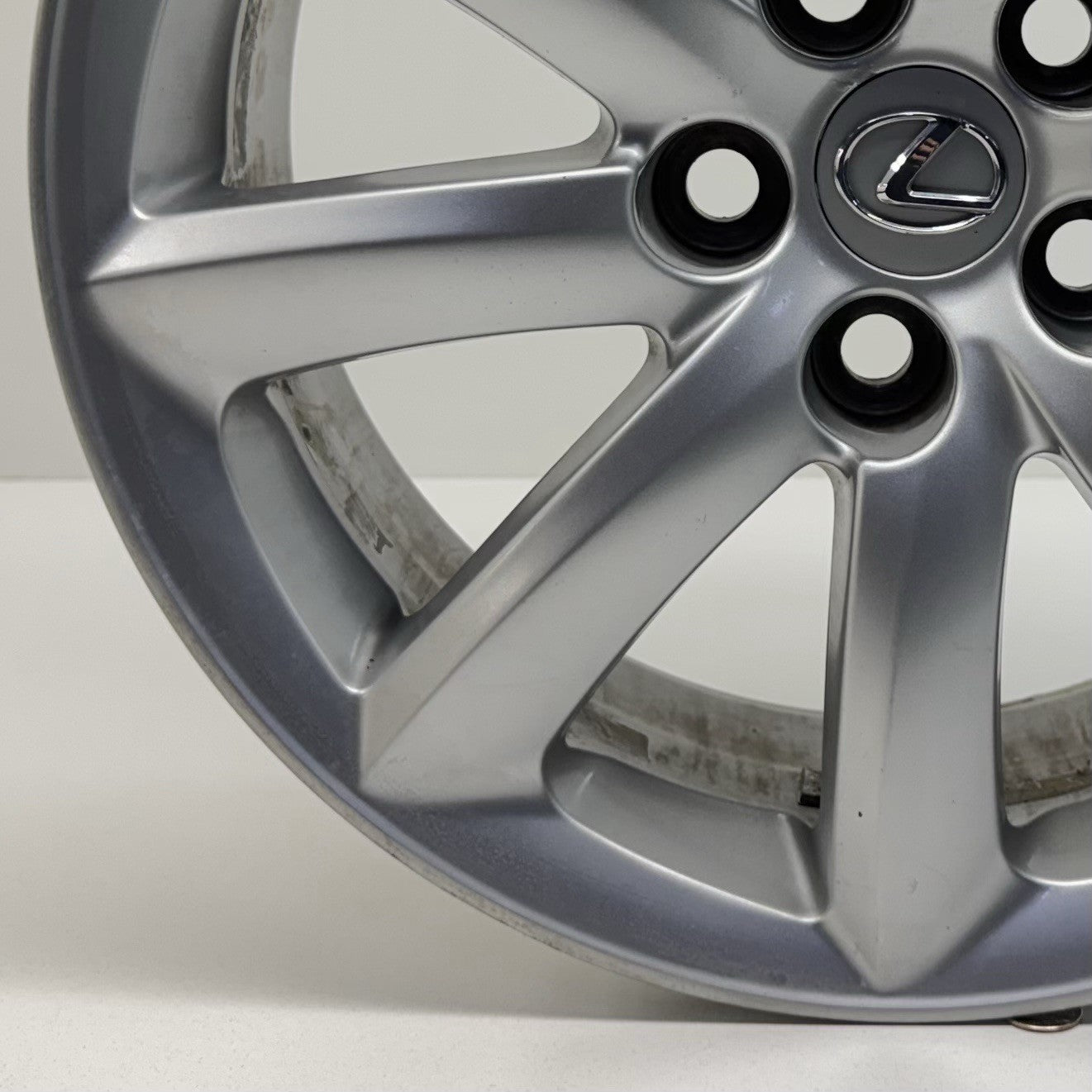 07-09 Lexus LS460 Wheel Rim 18x7.5 +32 Offset Silver 42611-50730 Factory OEM
