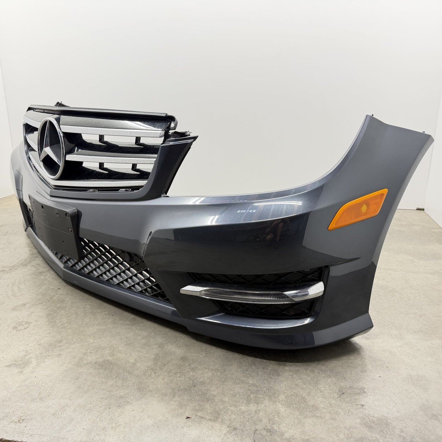 2012-2014 Mercedes C250 C300 C350 W204 Front Bumper Cover Complete W/ Grill OEM
