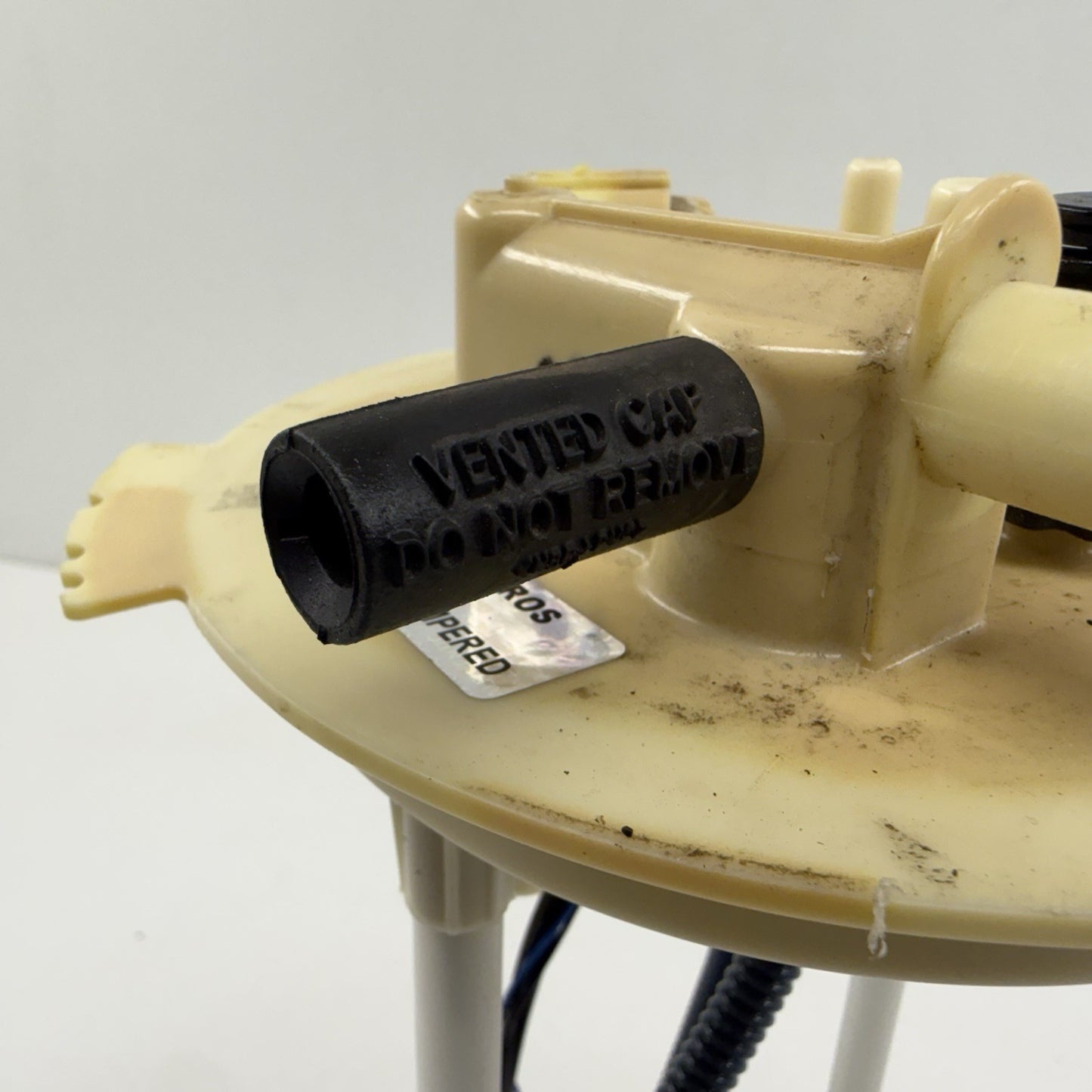 24-25 Silverado Sierra 2500 3500 Diesel Tank Fuel Pump Sending Unit 86534326 OEM