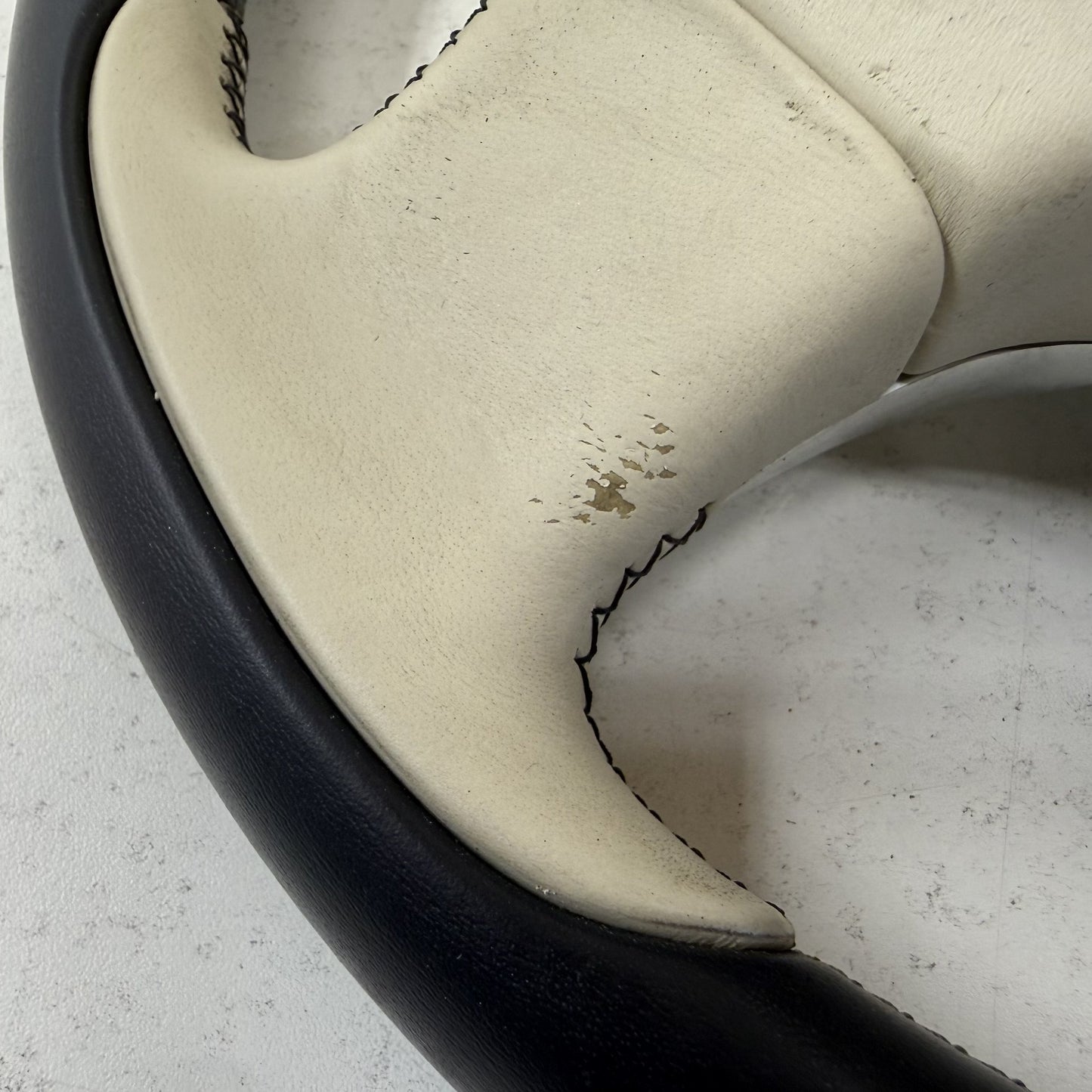 2014-2018 Bentley Flying Spur Contrasting Color Steering Wheel Leather OEM