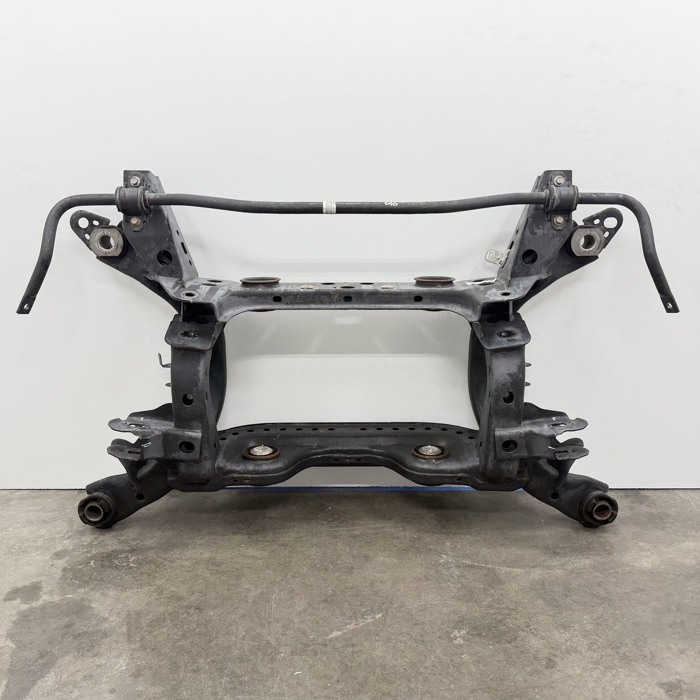 2015-2023 Ford Mustang GT Rear Suspension Subframe Crossmember JR3Z-5035-H OEM