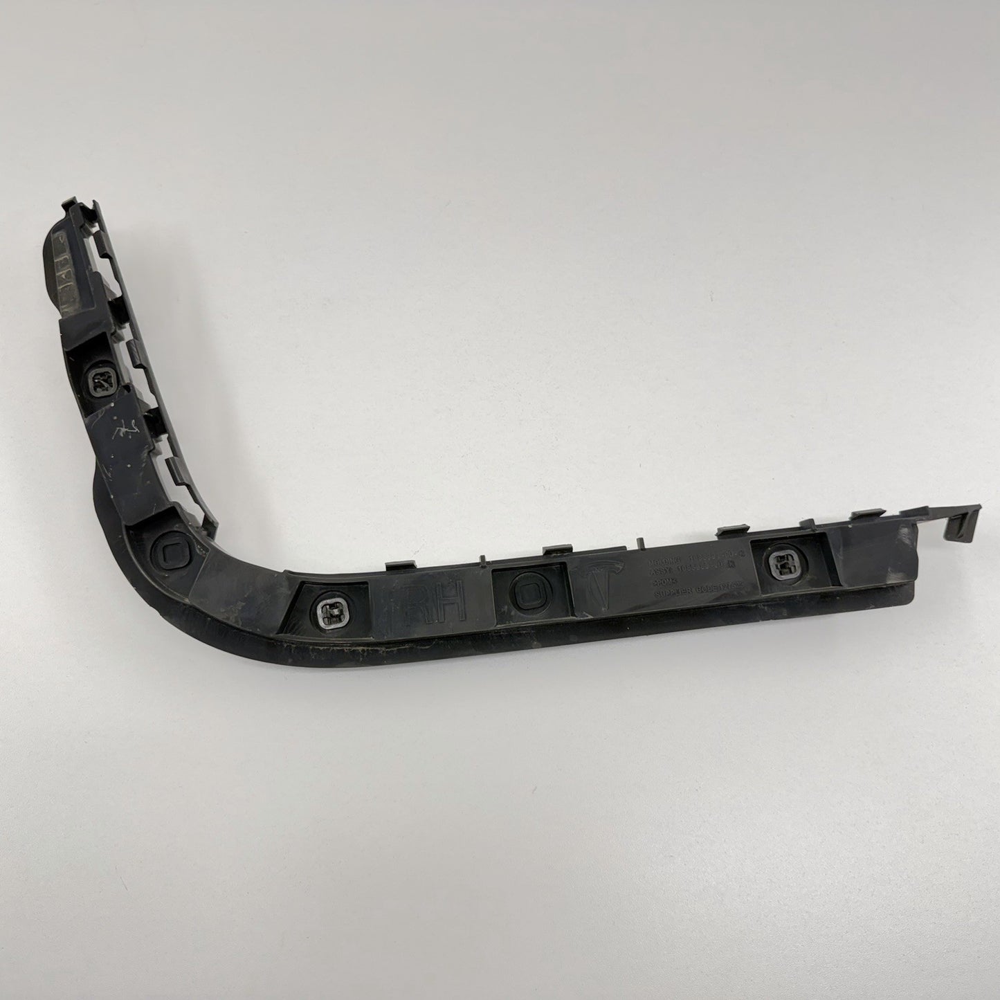 17-23 Tesla Model 3 Passenger Right Rear Bumper Bracket Support Mount Pair OEM