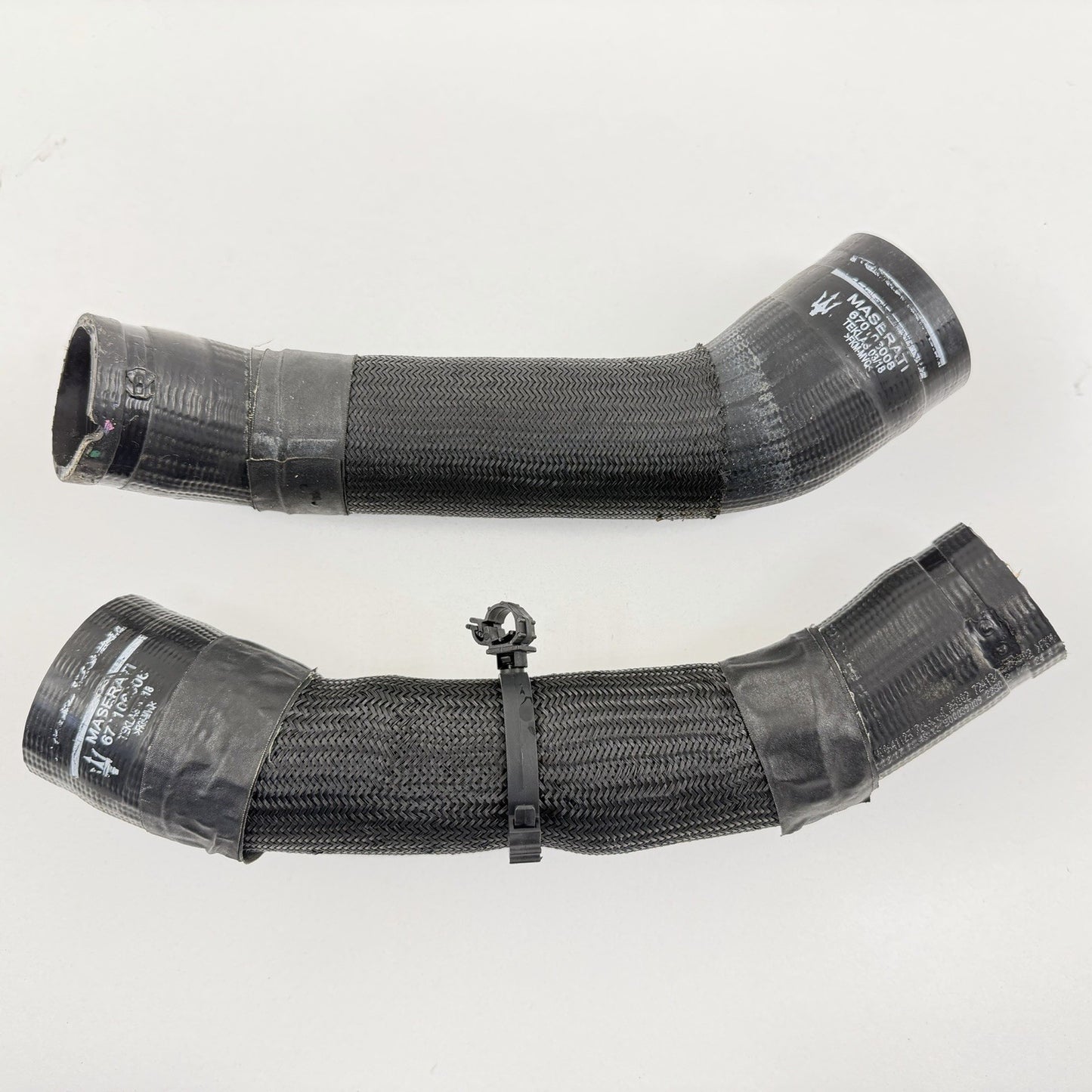 17-24 Maserati Ghibli Motor Engine Intercooler Pipe Tube Set OEM