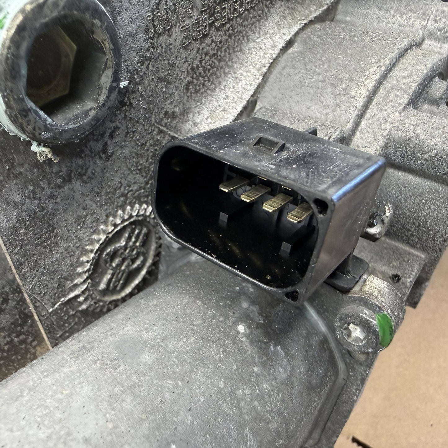 2019-2023 Mercedes Sprinter 1500 2500 3500 W907 4x4 Transfer Case 9072800500 OEM