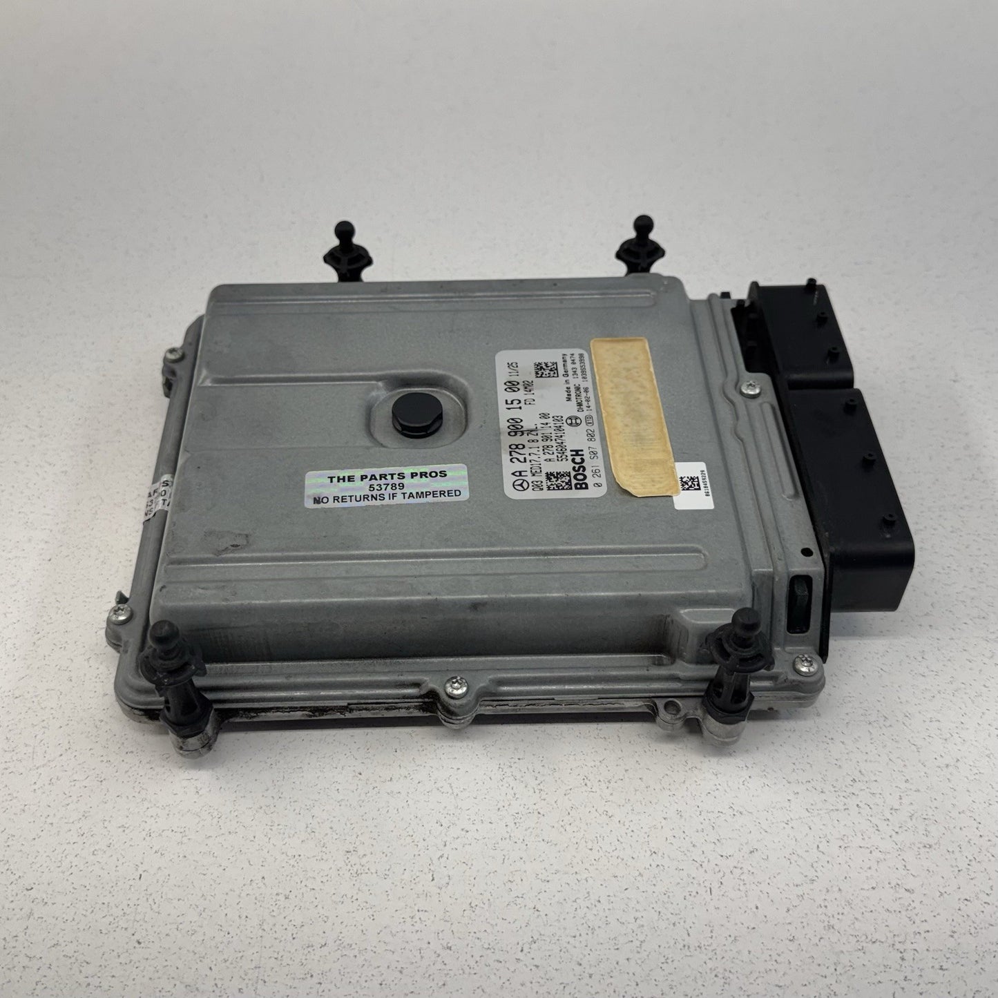 12-14 Mercedes W218 CLS550 4.6L Engine Control Module ECU Ignition Key Set OEM