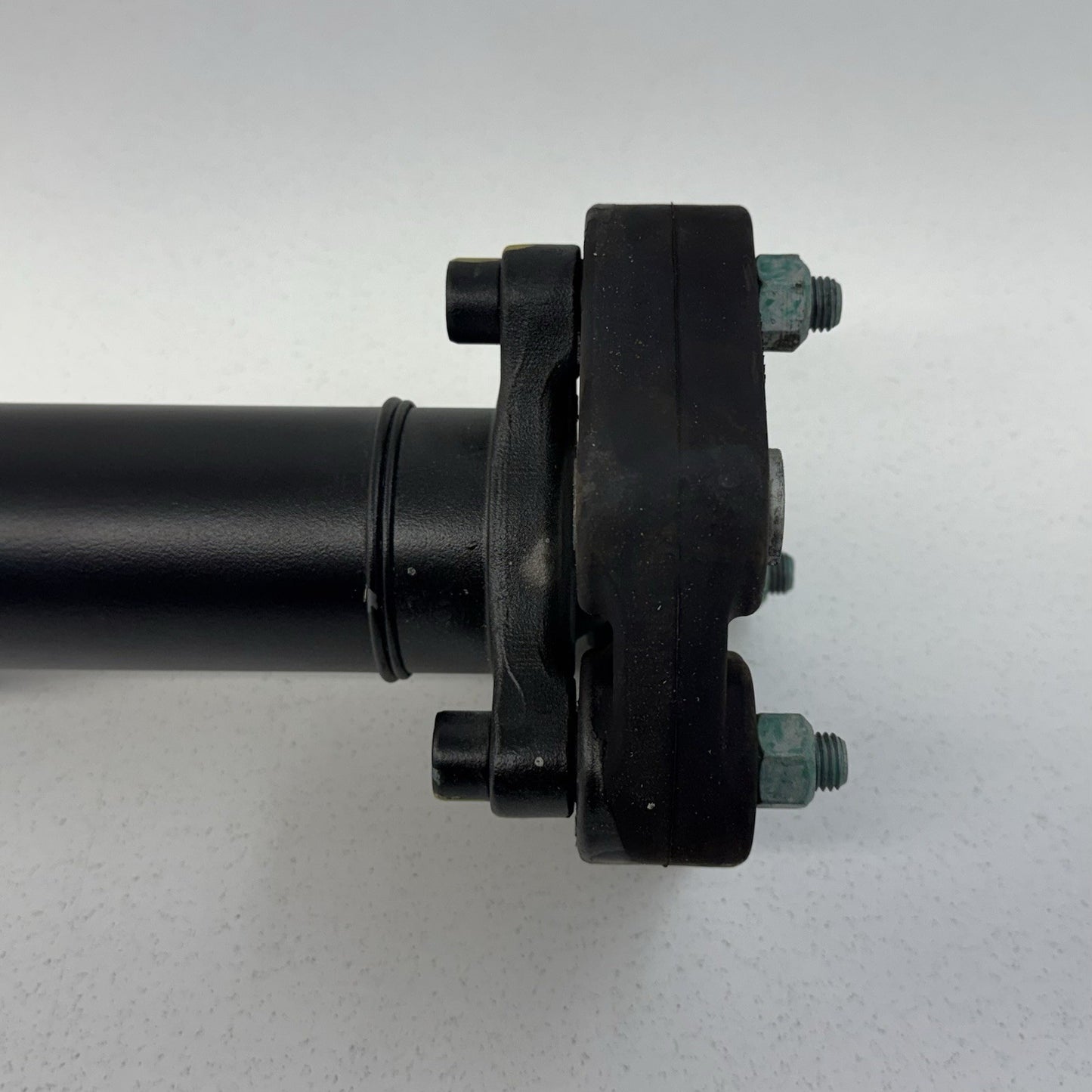 17-24 Chevrolet Camaro ZL1 Manual Driveshaft Drive Shaft Propeller 87839797 OEM