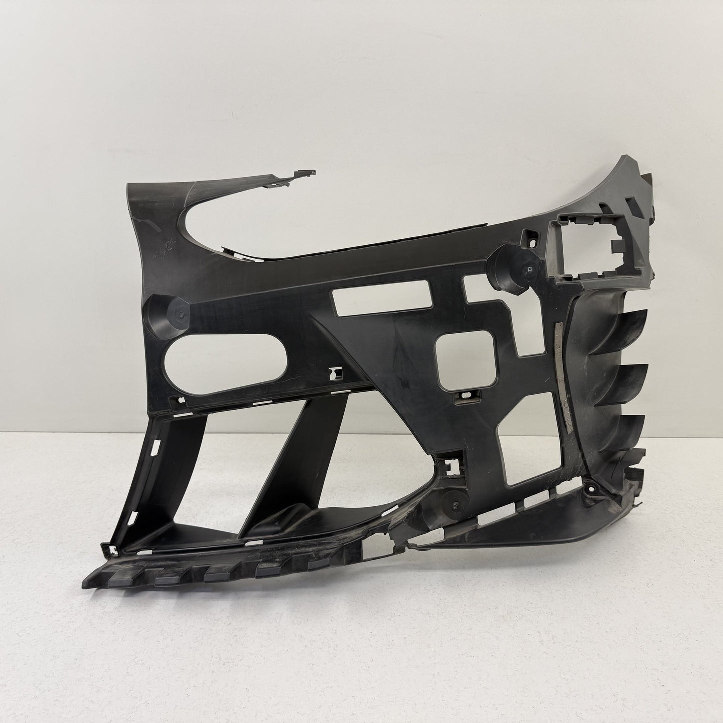2021-2024 BMW M3 M4 G80 G82 G83 Left Front Bumper Retainer Frame Bracket OEM