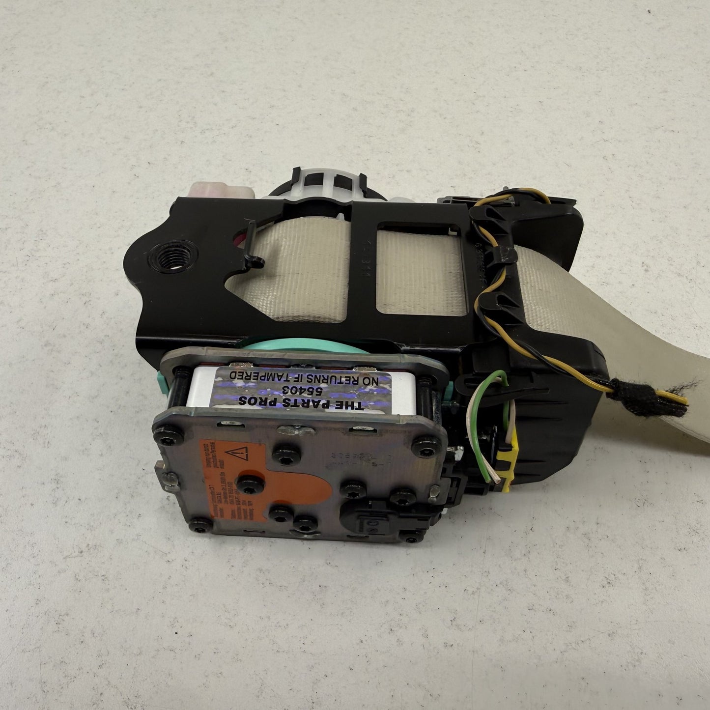 2014-2018 Bentley Flying Spur Driver Left Front Seatbelt Seat Belt Retractor OEM