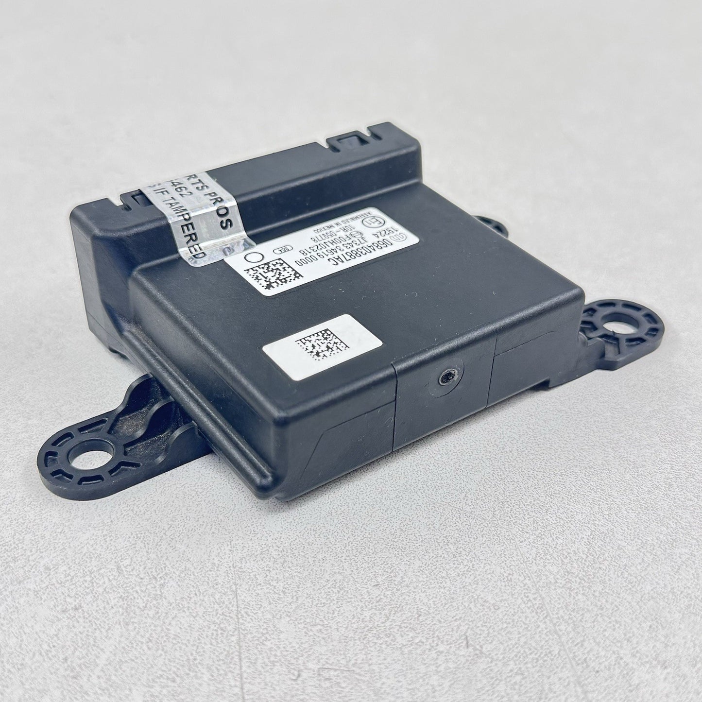 19-21 Ram 1500 2500 3500 Network Gateway Control Module 068403887AC OEM