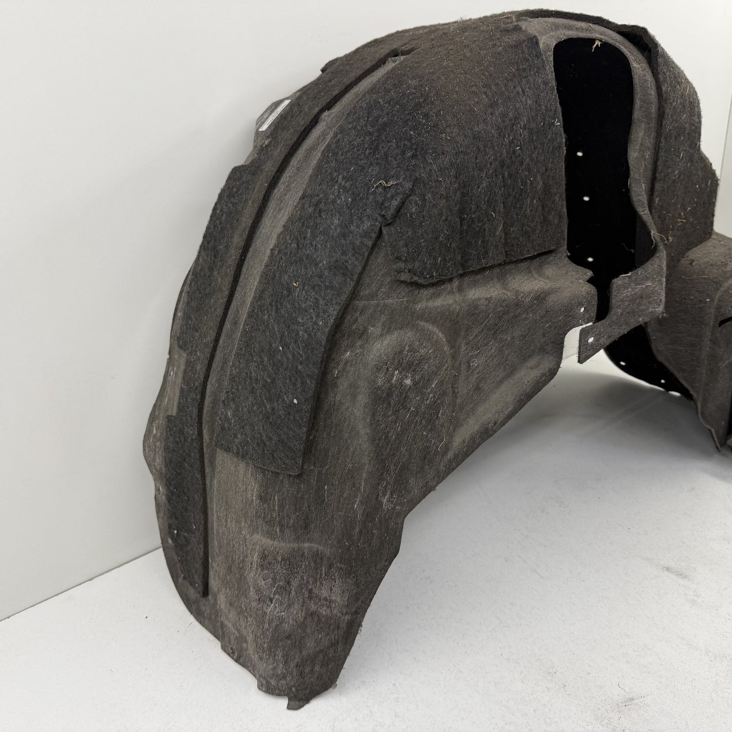 2014-2018 Bentley Flying Spur Right Rear Fender Liner Wheel Splash Guard OEM