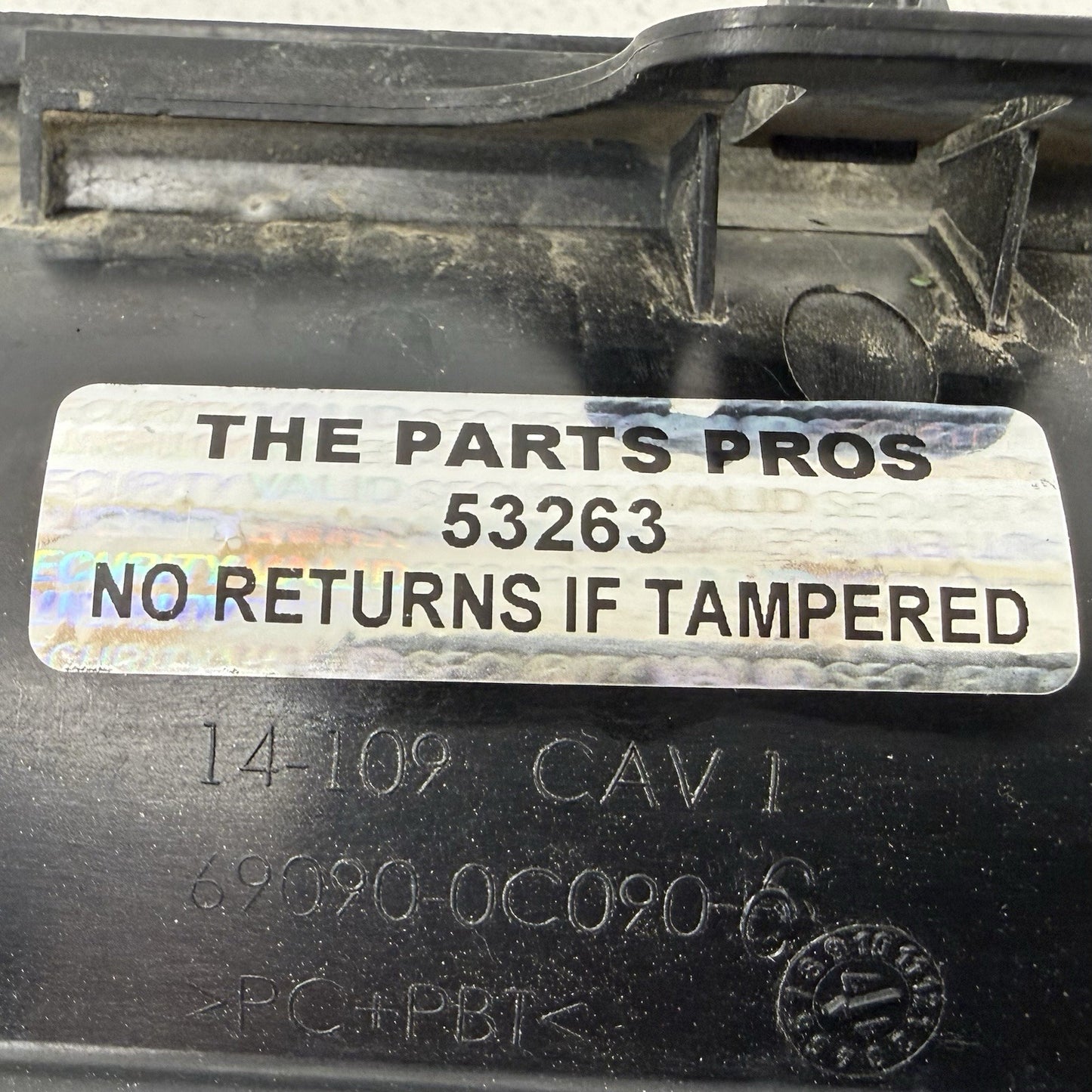 16-17 Toyota Tacoma Tailgate Release Handle W/ Rear View Camera 86790-04030 OEM