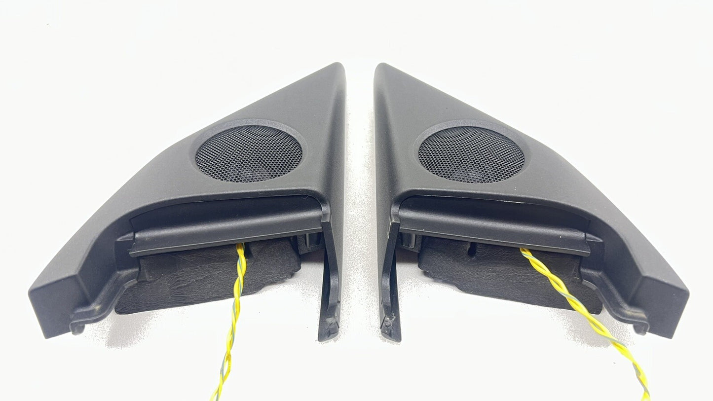 06-10 BMW M6 E63 E64 LEFT AND RIGHT DOOR PANEL CORNER TWEETER SPEAKER PAIR OEM