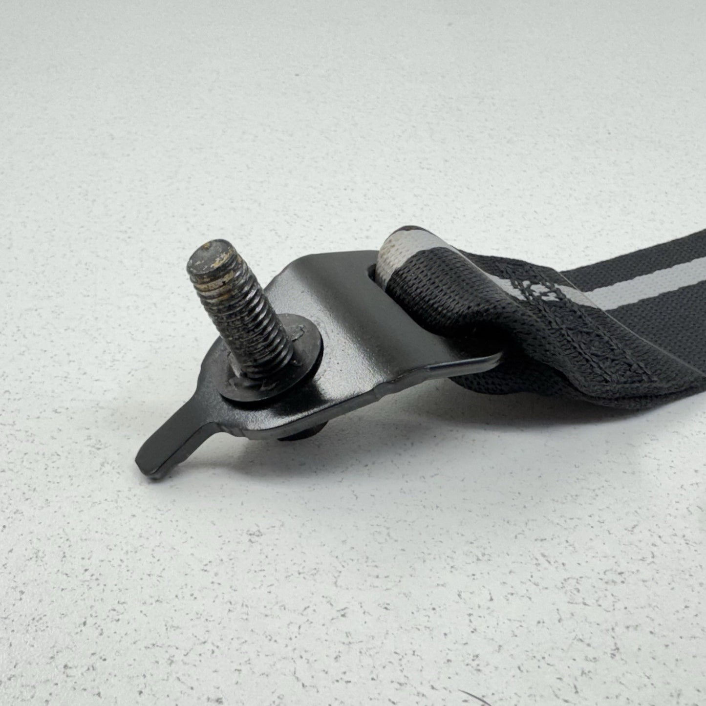 24-26 Ford Mustang GT Left Rear Seatbelt Seat Belt Retractor PR3B-C611E51-LC OEM