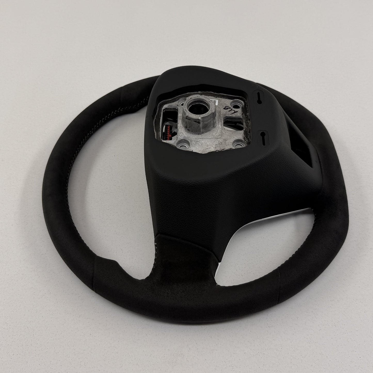 2013-2015 Chevrolet Camaro SS 1LE Suede Flat Bottom Steering Wheel 22925461 OEM