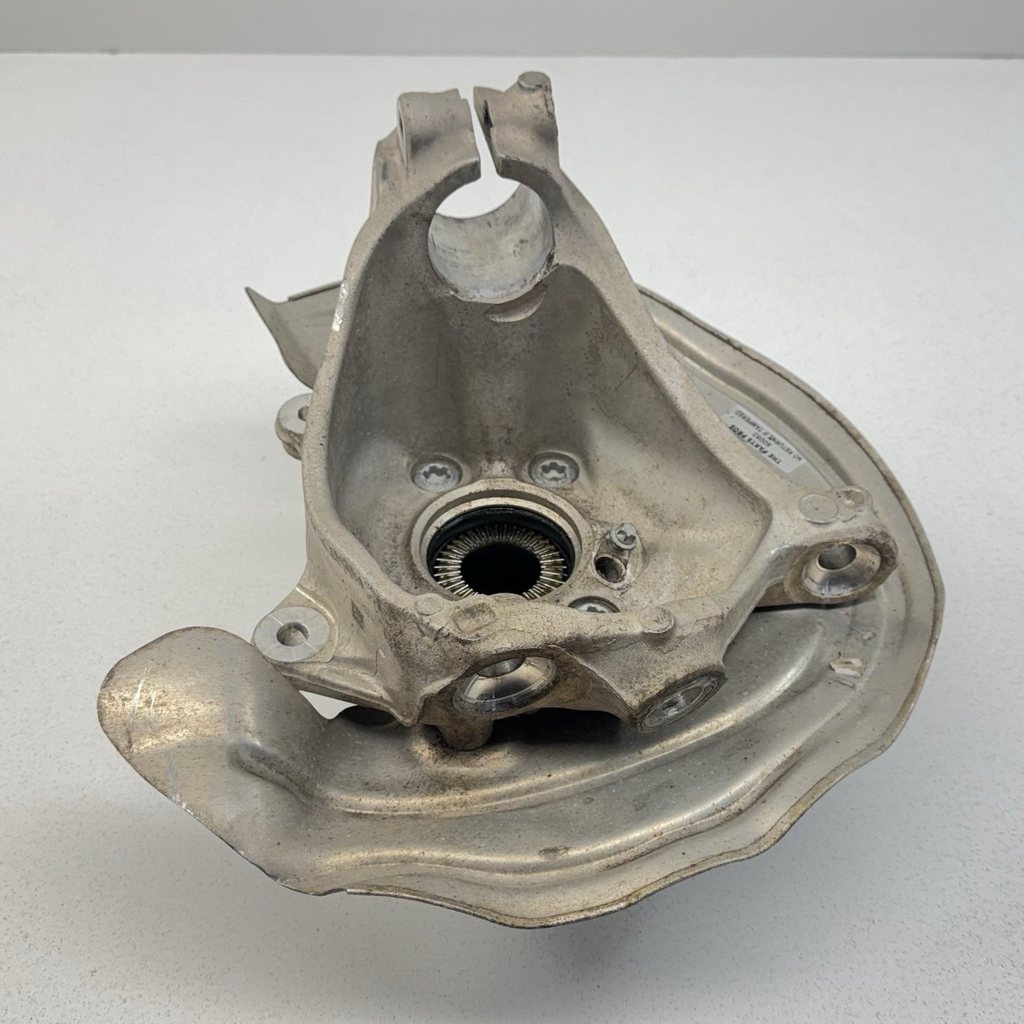 18-24 BMW G01 G02 X3 X4 XDrive Left Front Spindle Knuckle Hub Bearing OEM