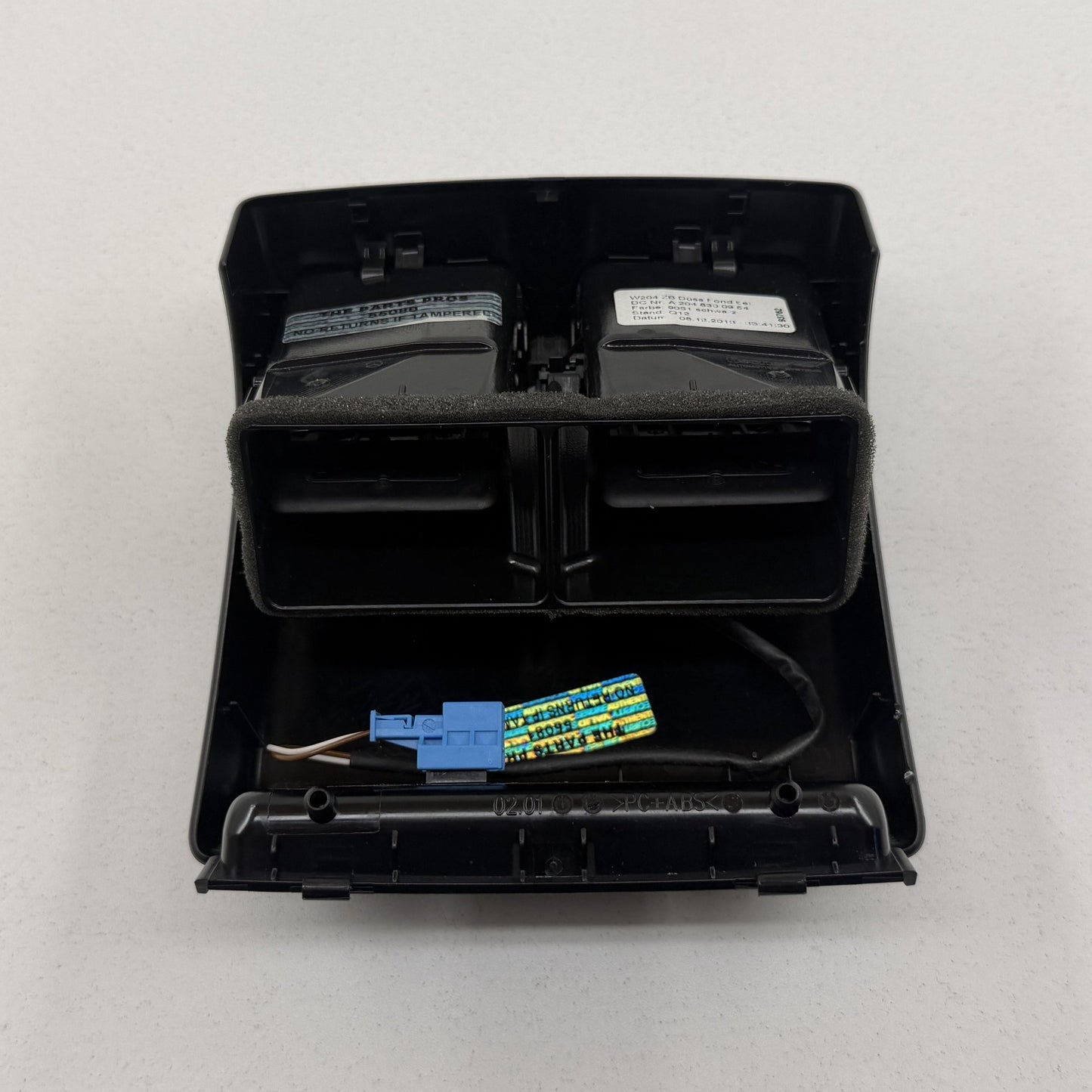 2008-2014 Mercedes-Benz C250 W204 Rear Center Console AC Air Vent W/ Trim OEM