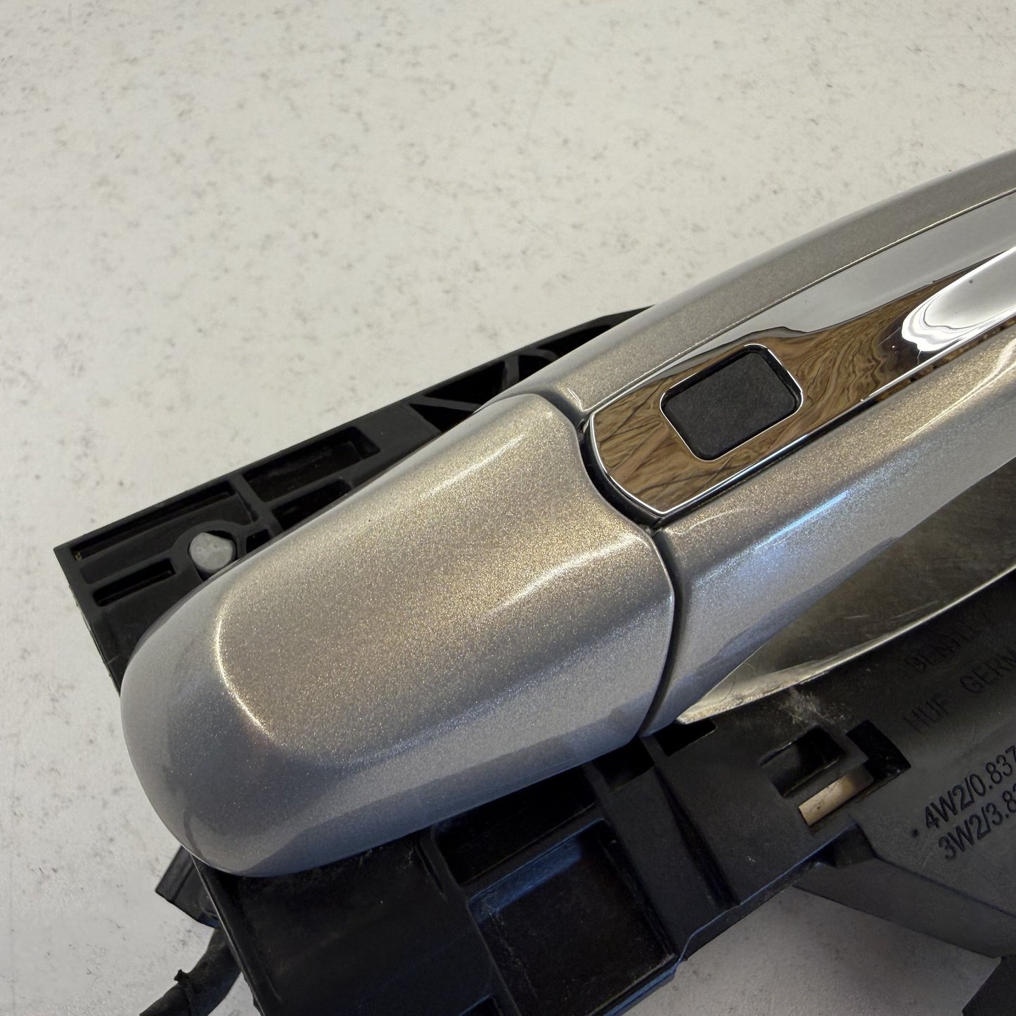 2014-2018 Bentley Flying Spur Passenger Right Rear Exterior Door Handle OEM