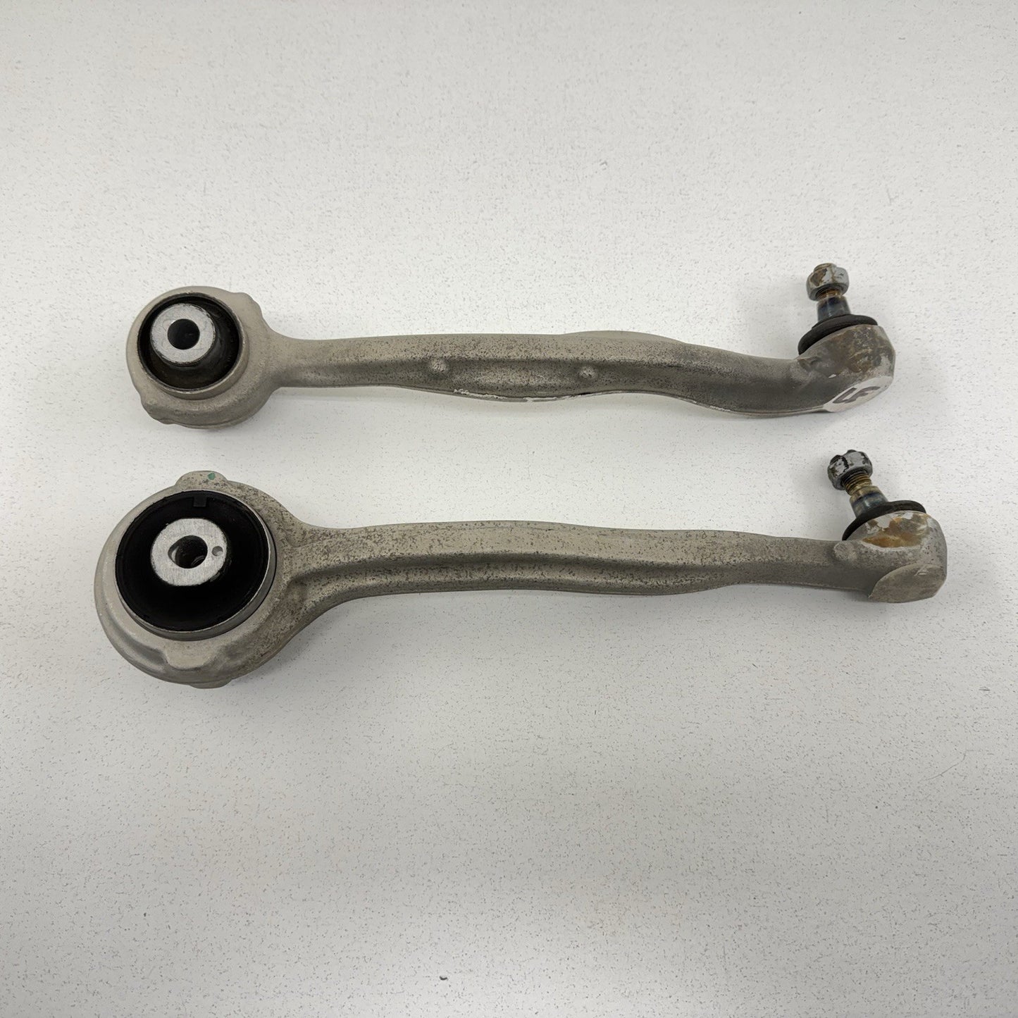 08-14 Mercedes W204 C250 Driver Left Front Control Arm Suspension Pair OEM