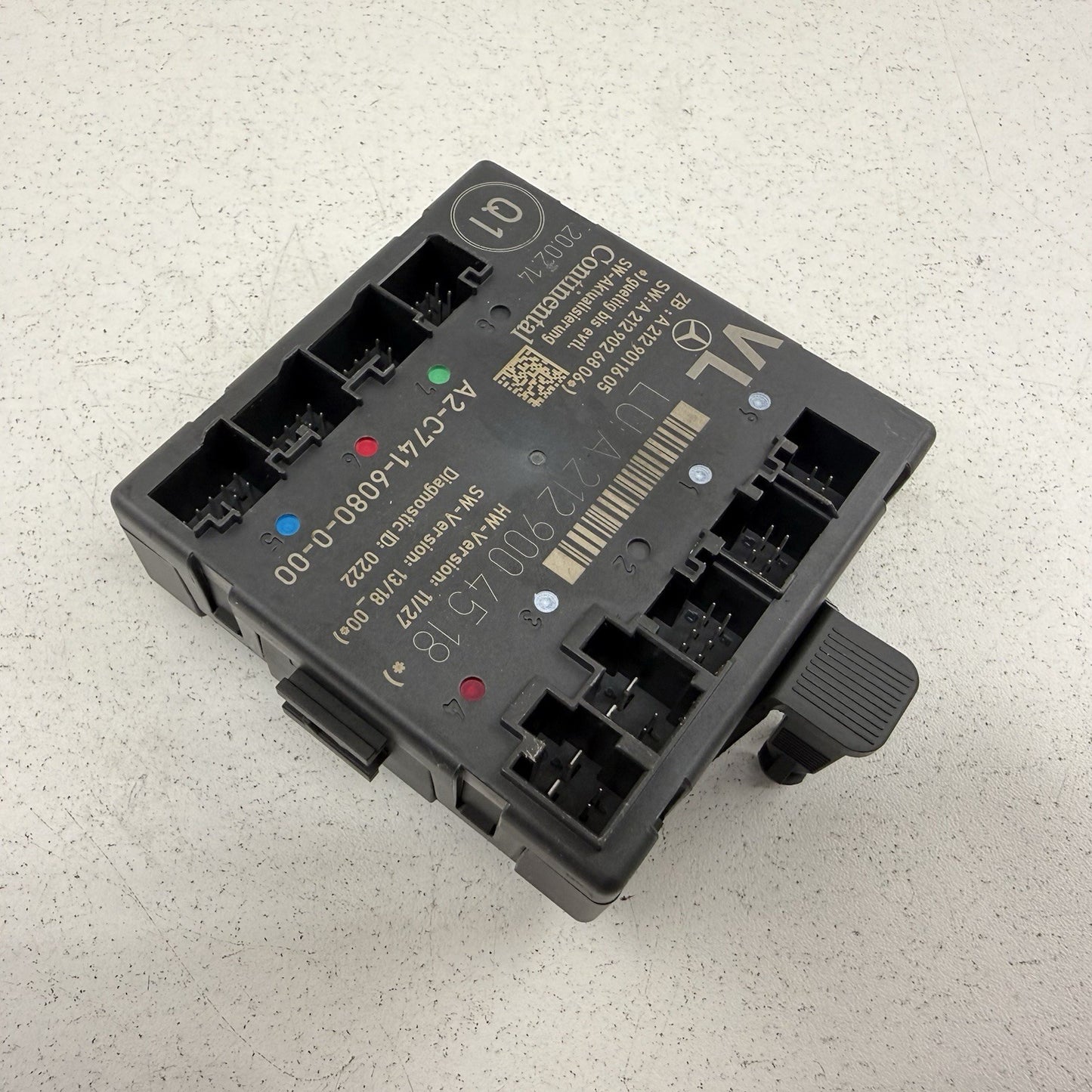 12-18 Mercedes W218 CLS550 Driver Left Front Door Control Module 2129004518 OEM