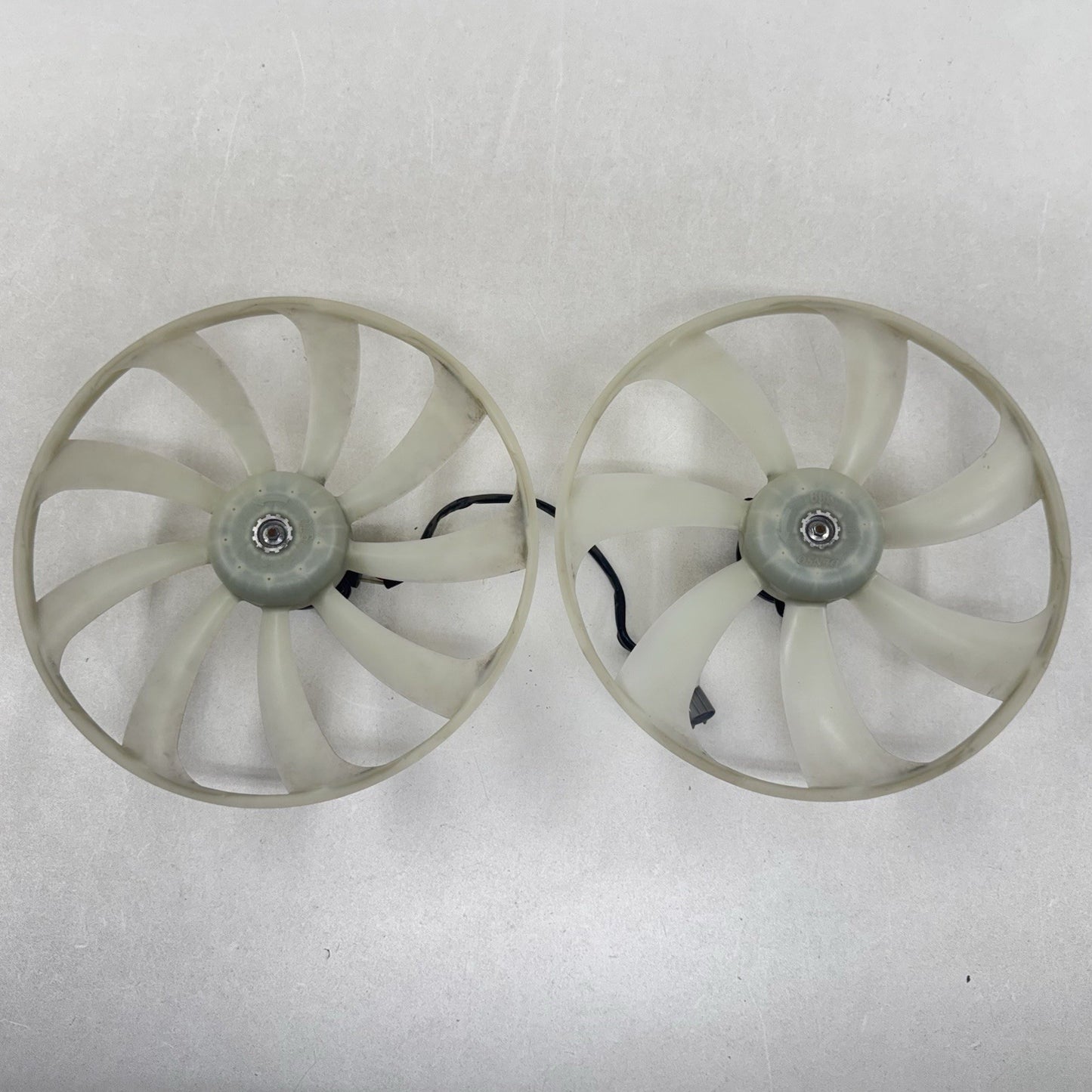12-17 Toyota Camry Radiator Cooling Fan Motor With Fan Blade Pair OEM