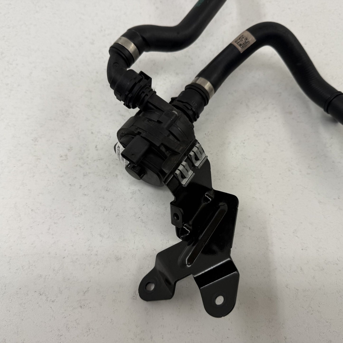 2021-2026 BMW M3 M4 G80 G82 S58 Engine Auxiliary Coolant Water Pump W/ Lines OEM