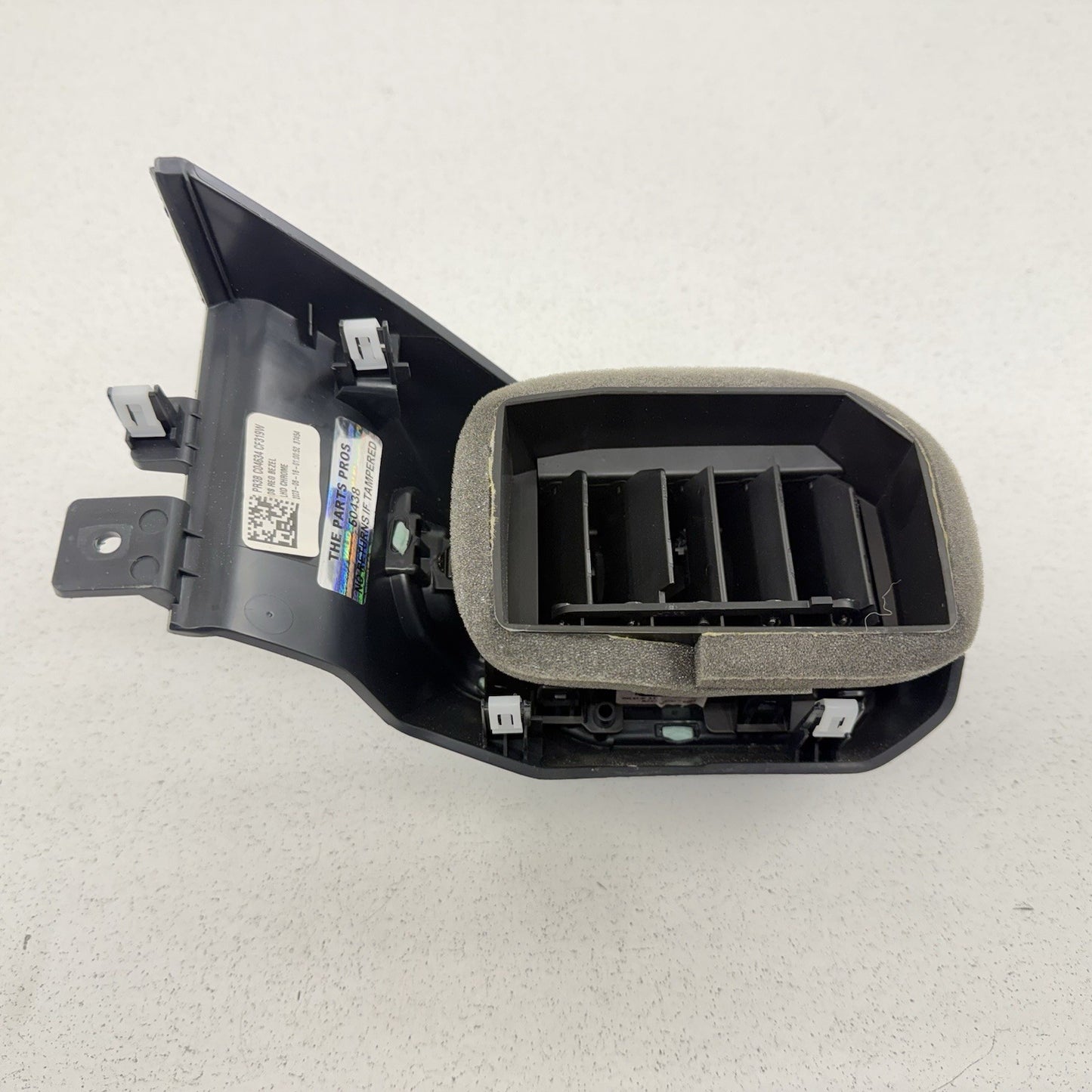24-26 Ford Mustang Driver Left Dashboard Dash Outer Air Vent Trim OEM