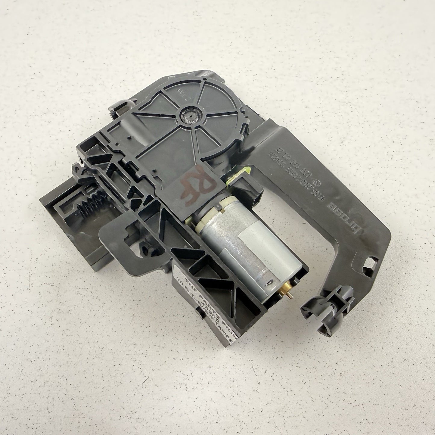 10-16 Mercedes W212 E350 Passenger Right Front Seat Headrest Adjust Motor OEM