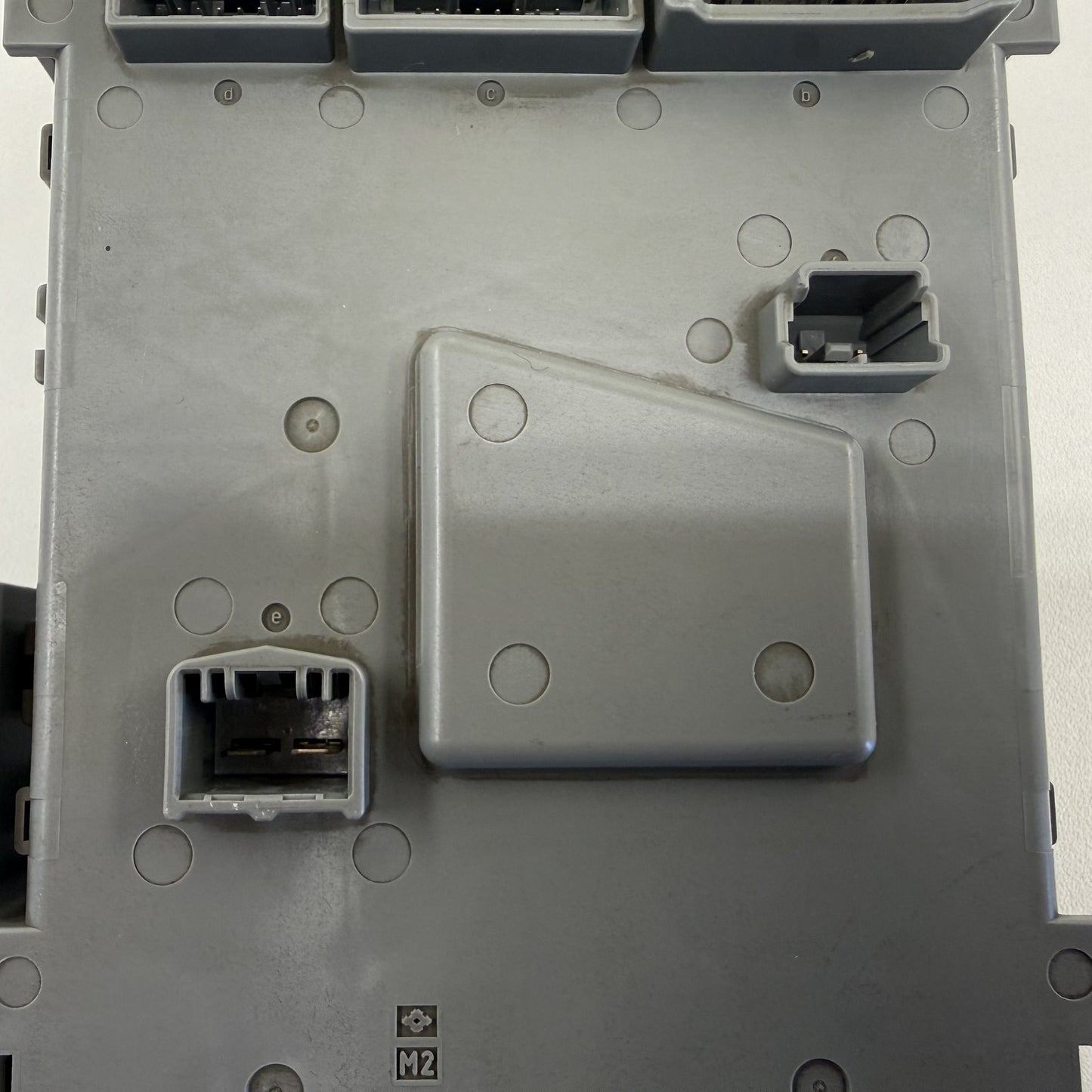 2023-2025 Honda Pilot Touring AWD Cabin Fuse Relay Junction Box T90-A401 OEM
