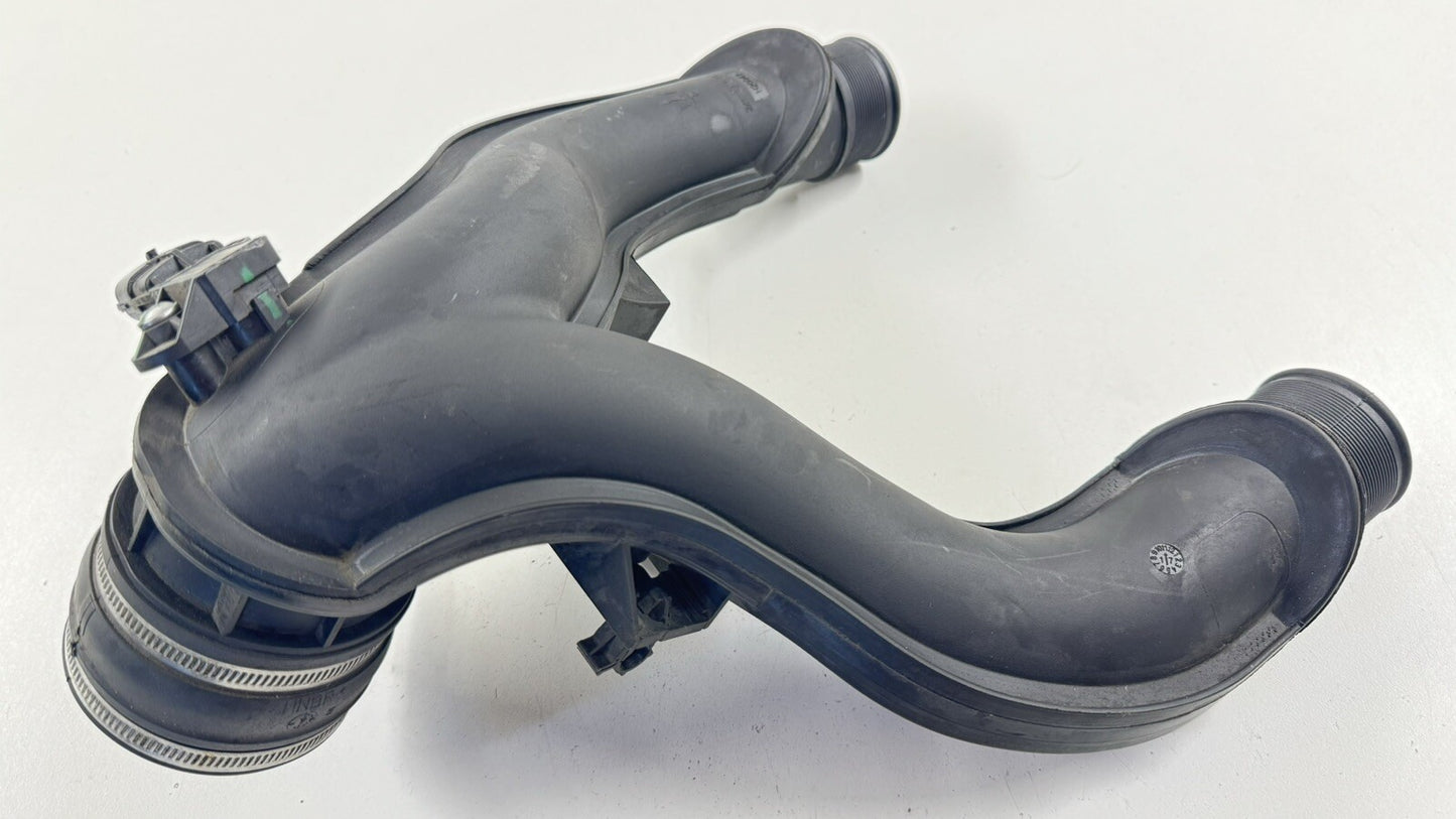 14-23 MASERATI GHIBLI FRONT ENGINE AIR INTAKE SLEEVE INLET DUCT TUBE PIPE OEM