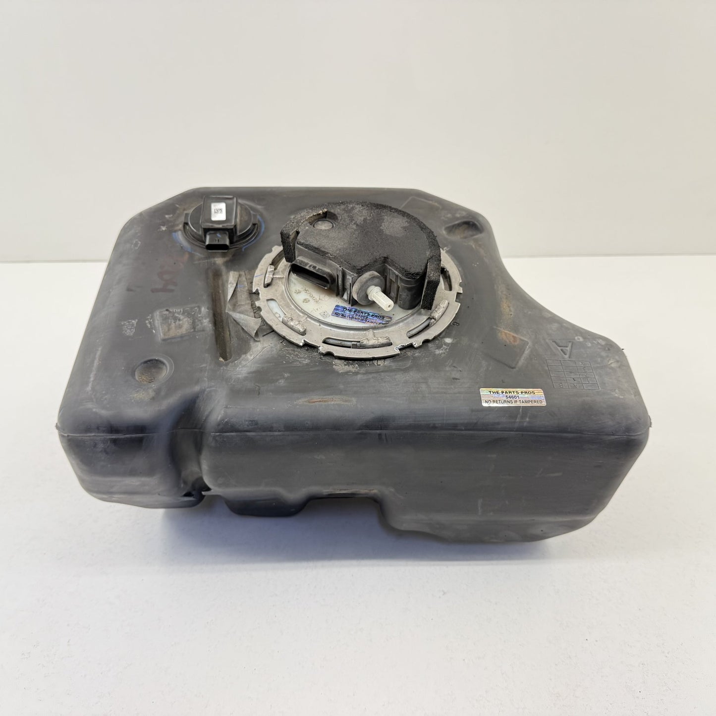 2019-2024 Ram 2500 3500 Diesel DEF Tank Reservoir W/ Pump Module Assembly OEM