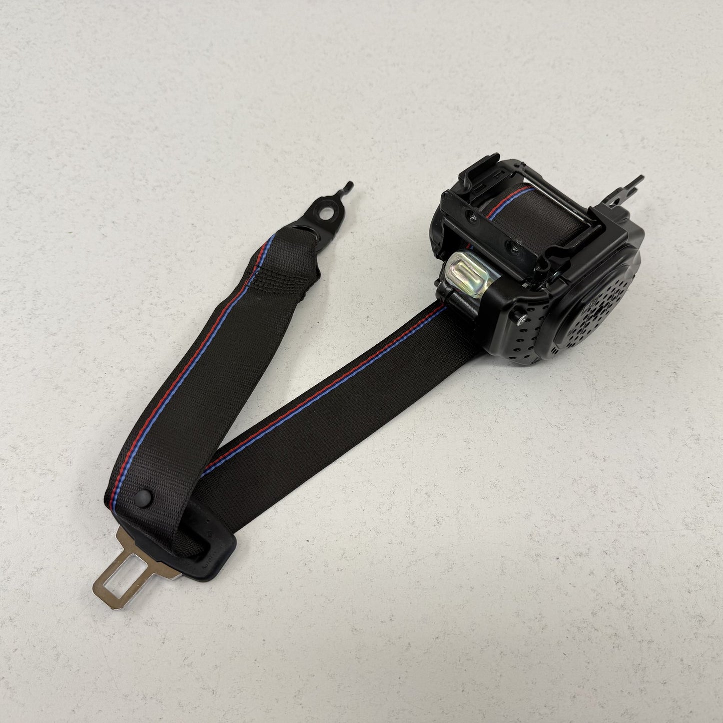 2021-2026 BMW M4 G82 Coupe Driver Left Rear Seatbelt Seat Belt Retractor OEM