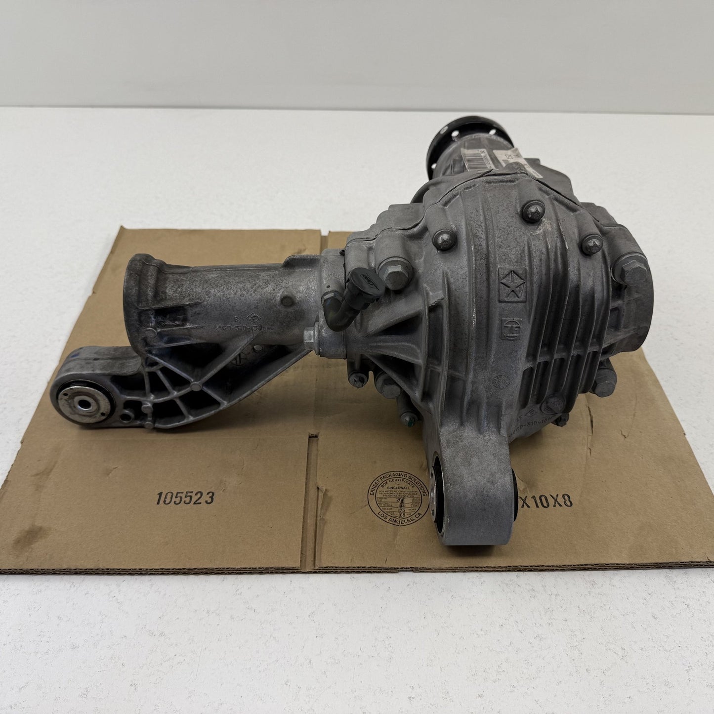 2018-2024 Dodge Durango SRT Front Differential Diff 3.70 Ratio 53011152AA OEM