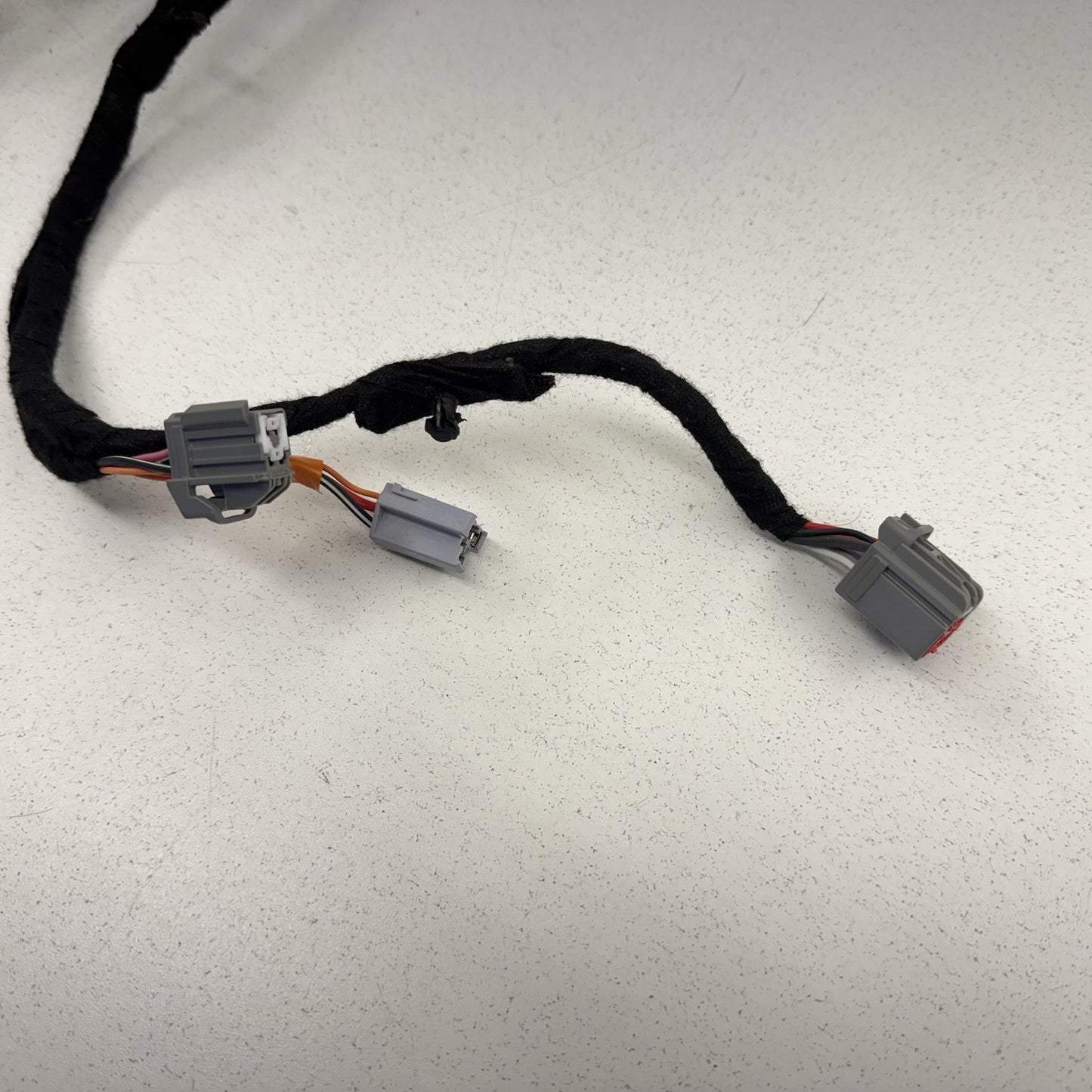 15-23 Dodge Charger Front Center Console & USB Auxiliary Port Wiring Harness OEM
