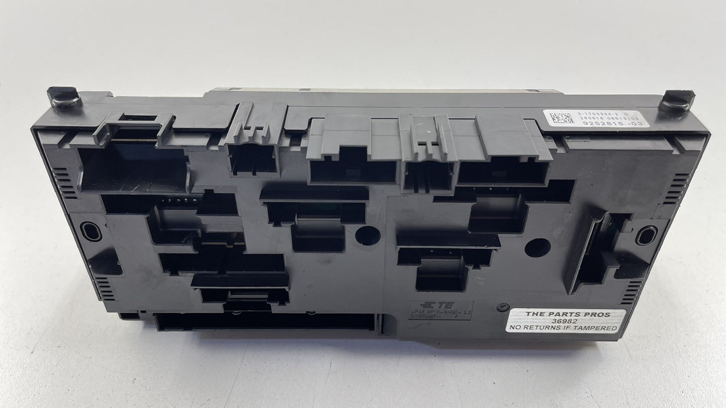 12-19 BMW M6 POWER DISTRIBUTION FUSE RELAY JUNCTION BOX MODULE 9252815 OEM