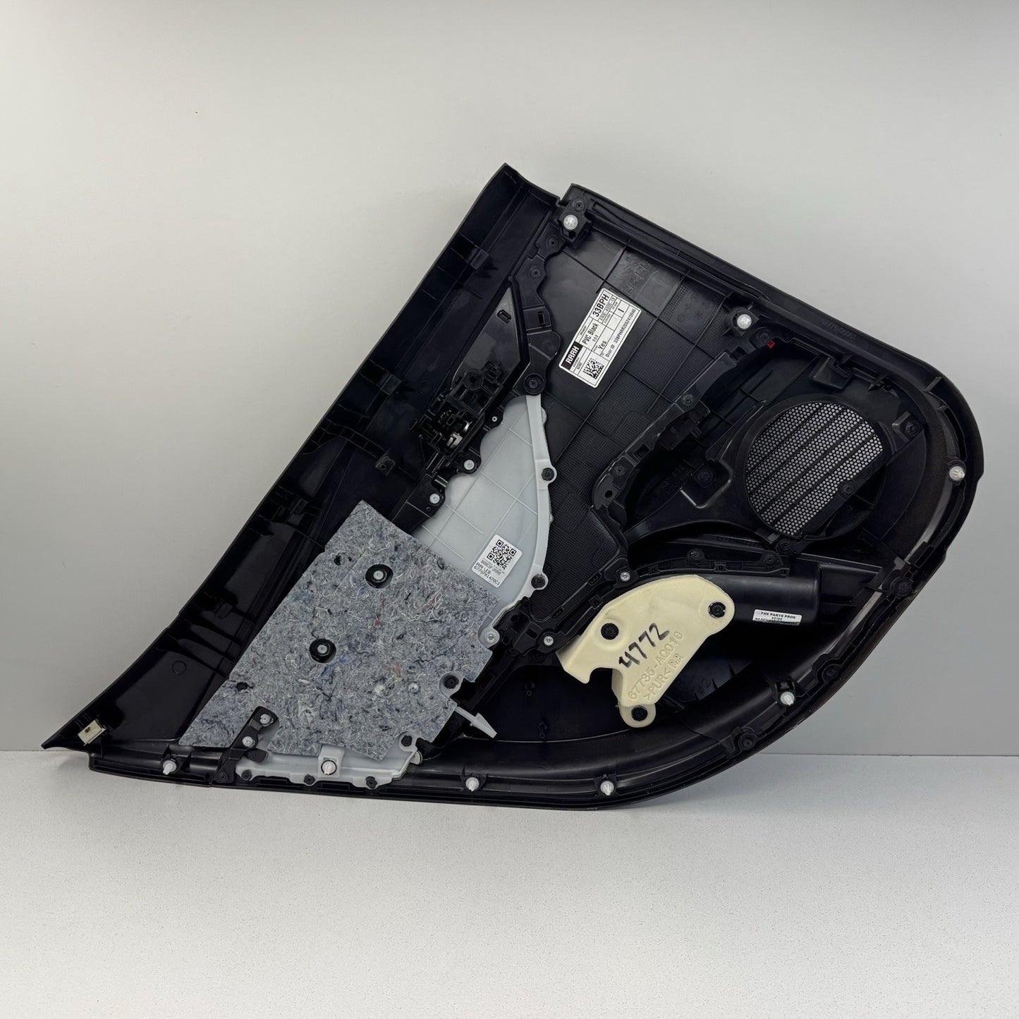 25-26 Toyota Camry XSE Passenger Right Rear Door Panel Interior Trim OEM