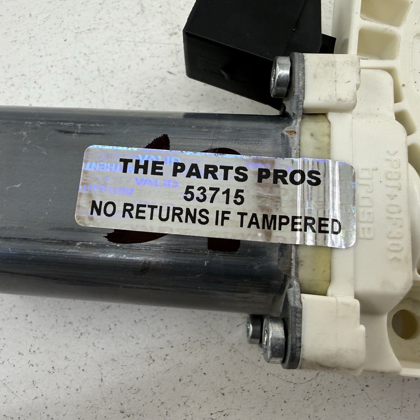 12-18 Mercedes W218 CLS550 Driver Left Front Door Window Regulator Motor OEM