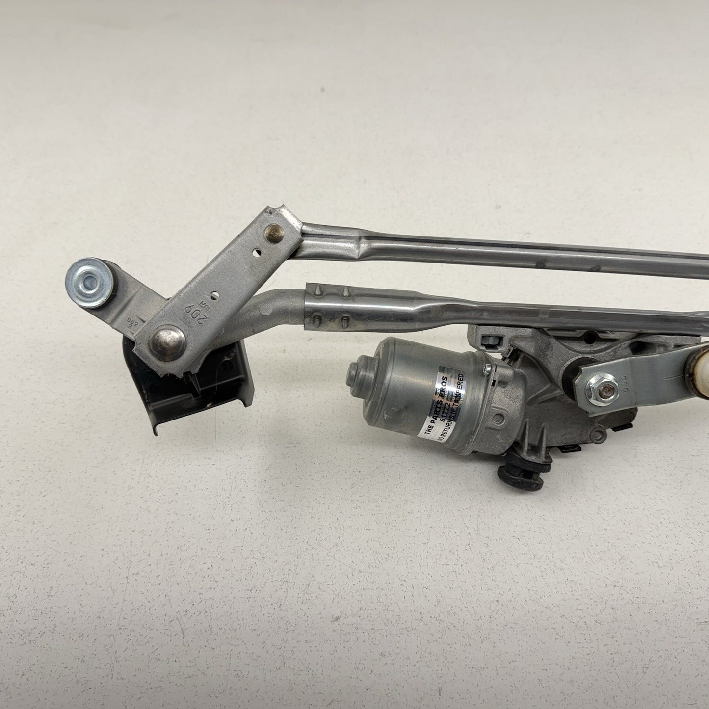 22-26 Toyota GR86 BRZ Front Windshield Wiper Motor W/ Linkage Arm Assembly OEM
