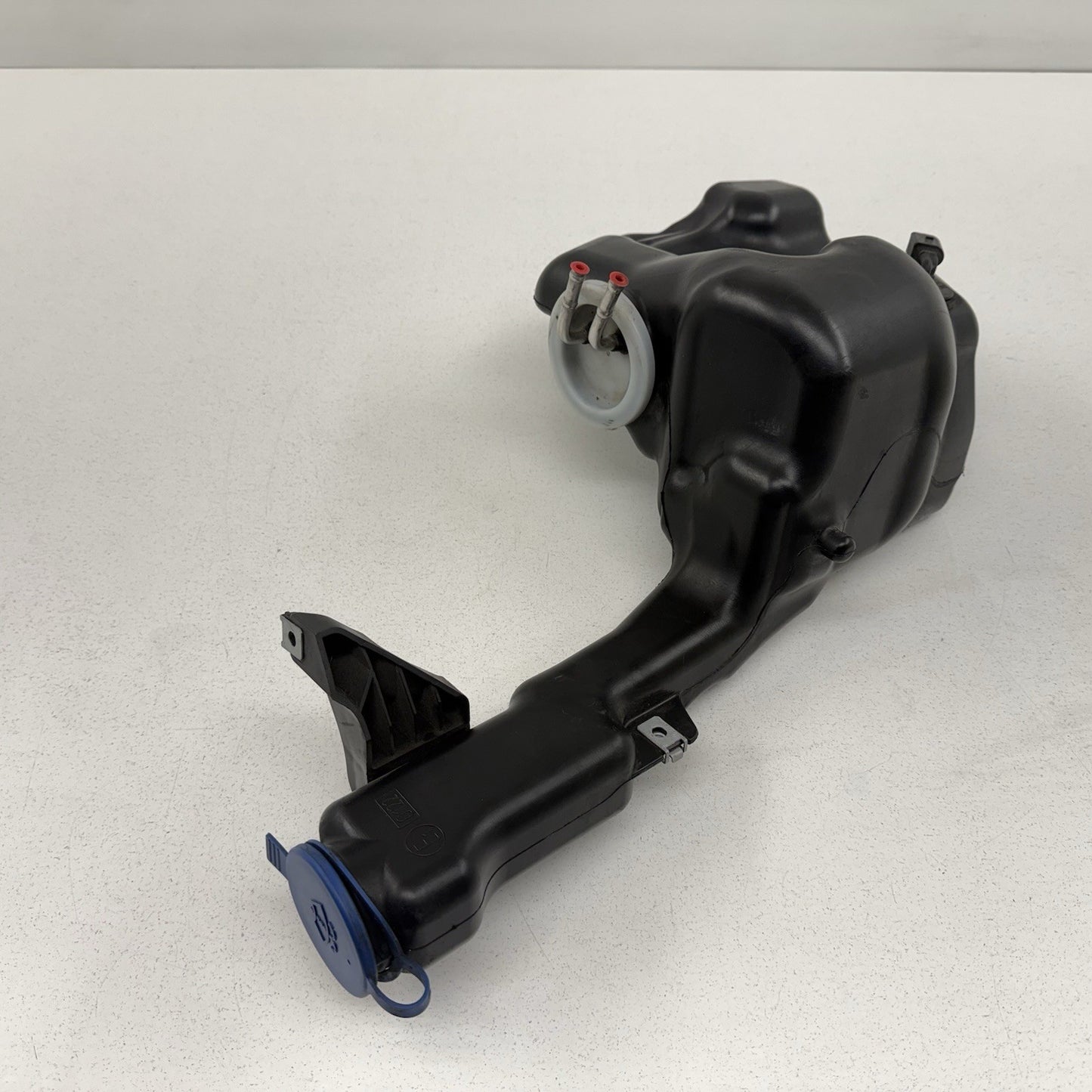 08-18 Mercedes W204 W212 W218 Windshield Washer Bottle Reservoir Tank OEM
