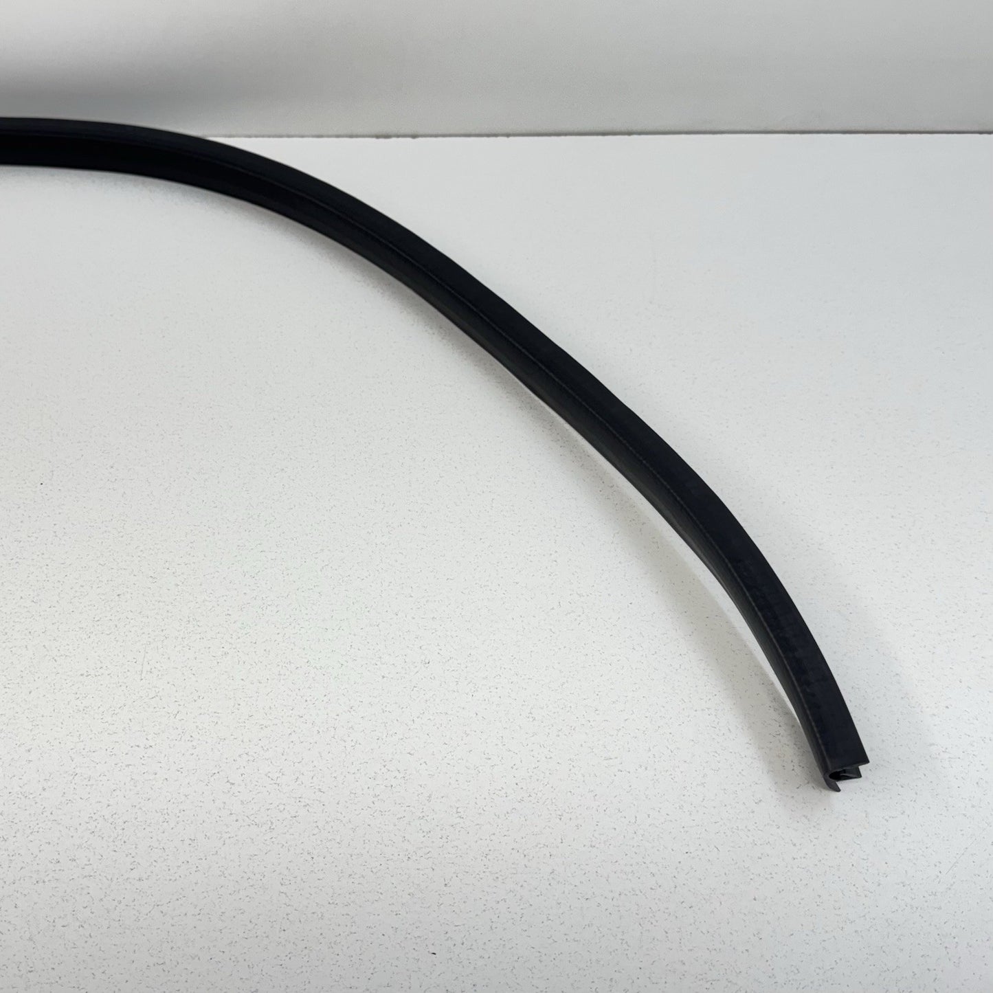 13-20 Subaru BRZ 86 FR-S Passenger Right Door Weatherstrip Seal OEM