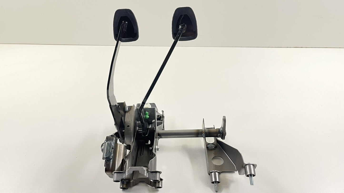 22-23 TOYOTA GR86 MANUAL TRANSMISSION CLUTCH BRAKE PEDAL ASSEMBLY OEM