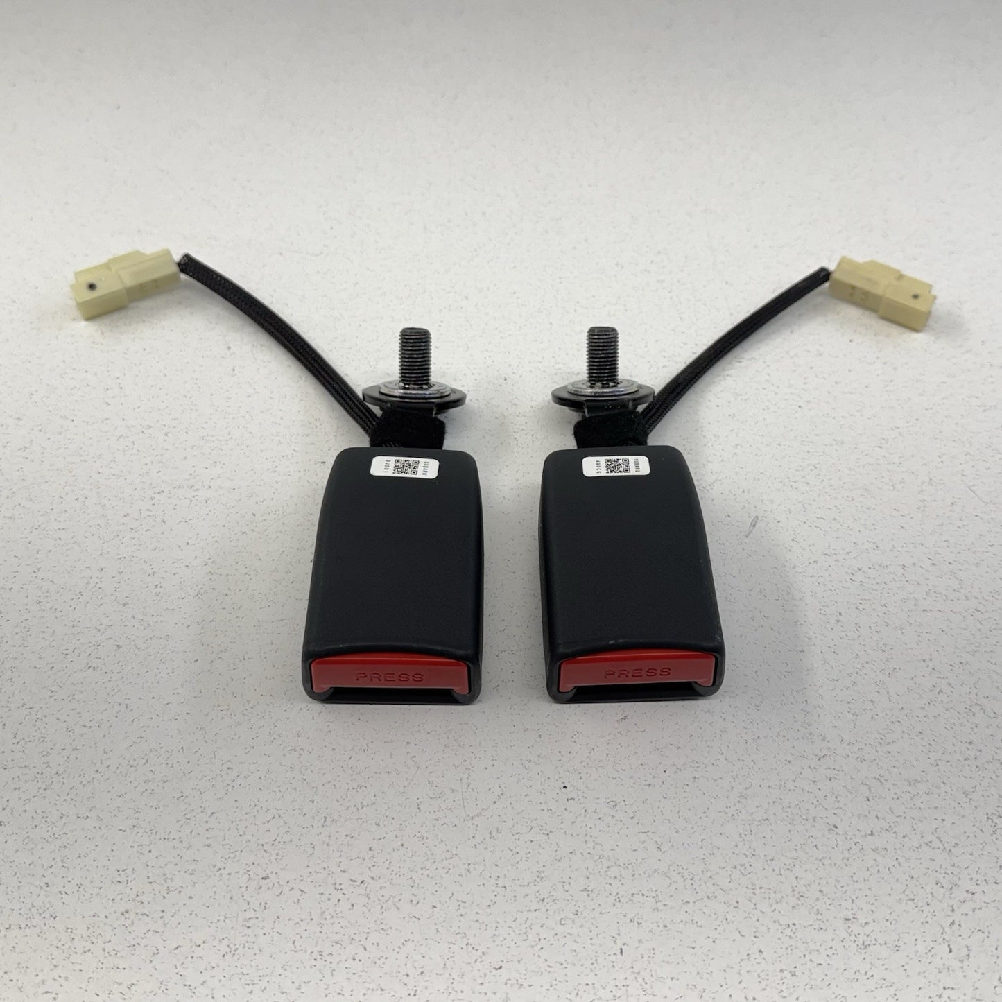 22-26 Toyota GR86 BRZ Rear Seat Belt Seatbelt Buckle Pair Left & Right OEM