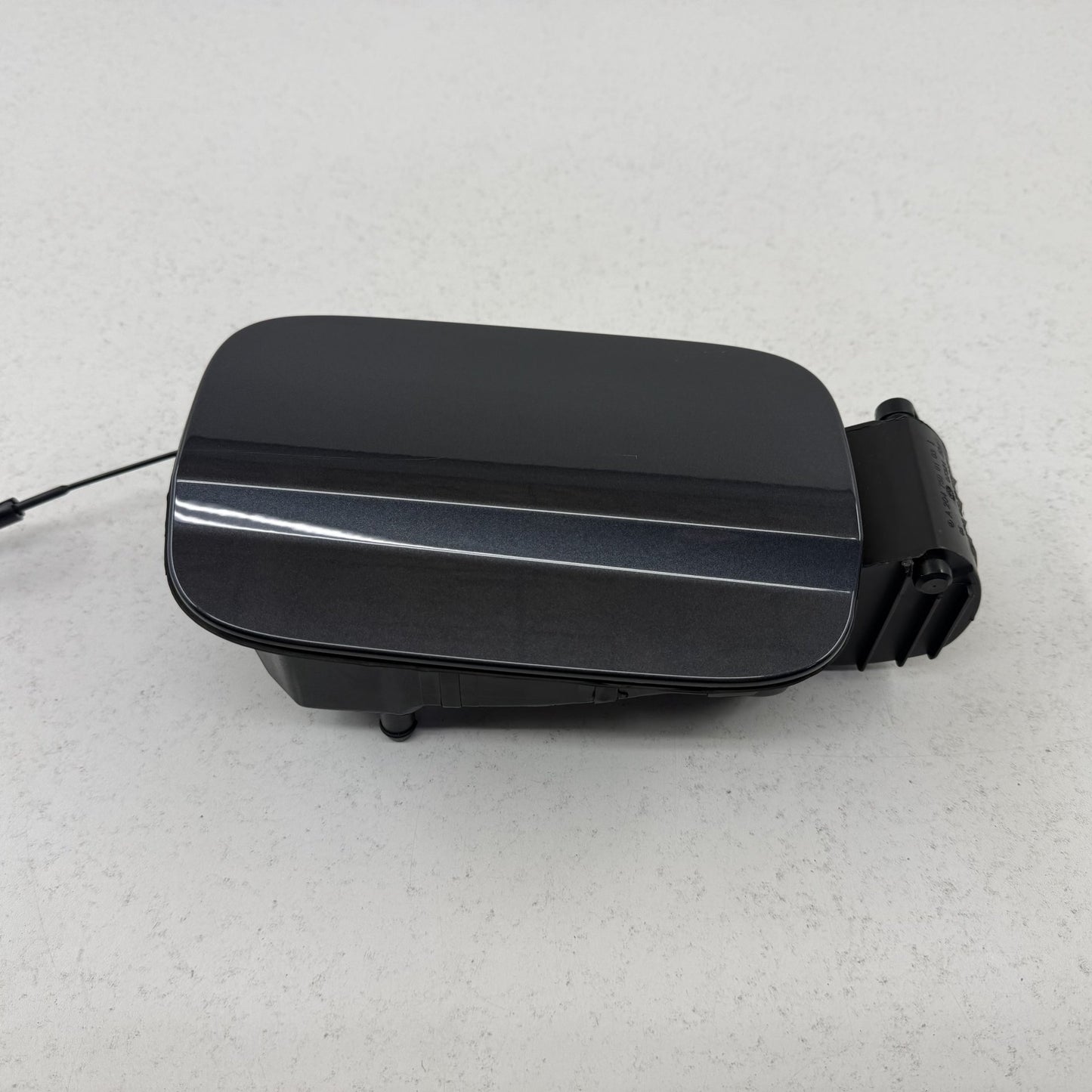 2008-2014 Mercedes-Benz C250 W204 Fuel Tank Gas Cap Door Lid Cover OEM