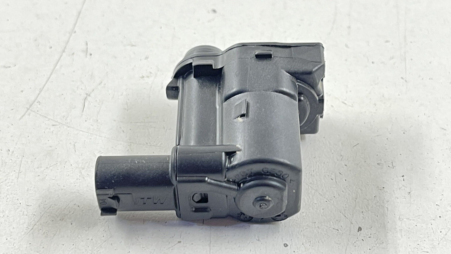 20-23 TOYOTA SUPRA SOLENOID CONTROL VALVE 743796 OEM