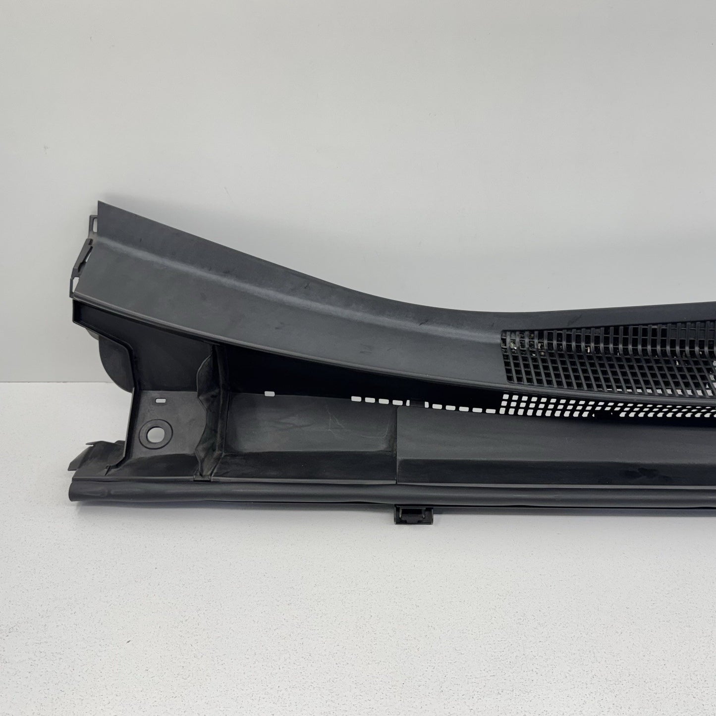 16-22 Toyota Prius / Prius Prime Front Windshield Cowl Cover Trim Panel OEM