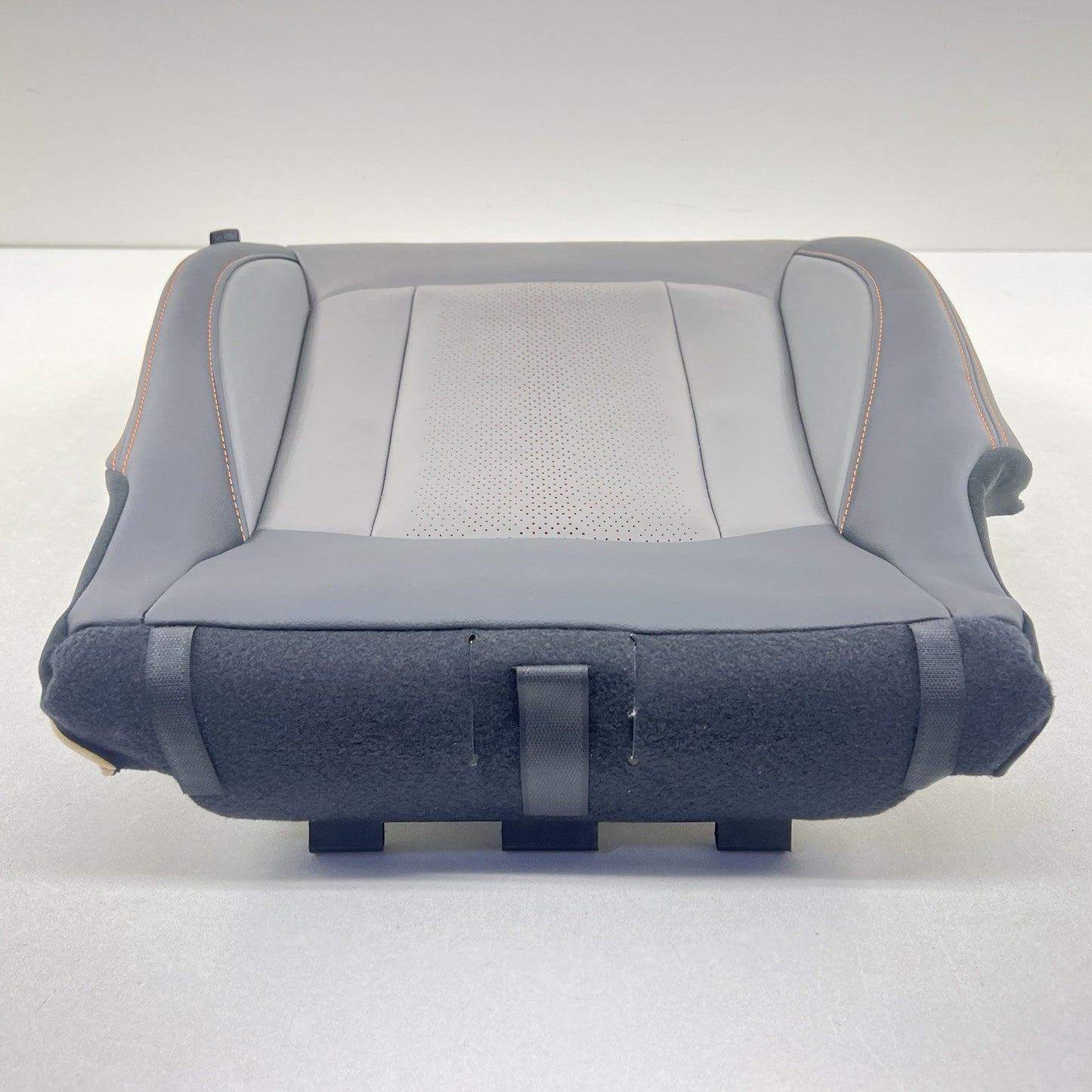 24-25 SUBARU CROSSTREK LIMITED RIGHT FRONT LOWER SEAT CUSHION COVER OEM