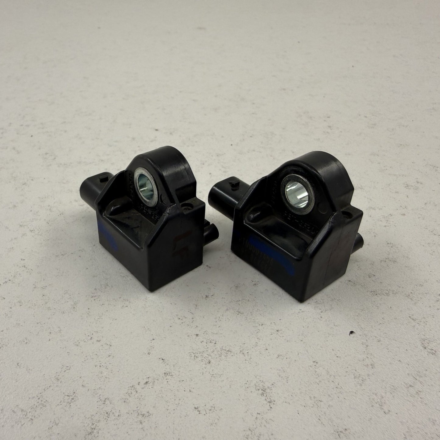 2022-2024 Rivian R1S R1T Front Crash Impact Sensor Pair PT00001456 OEM