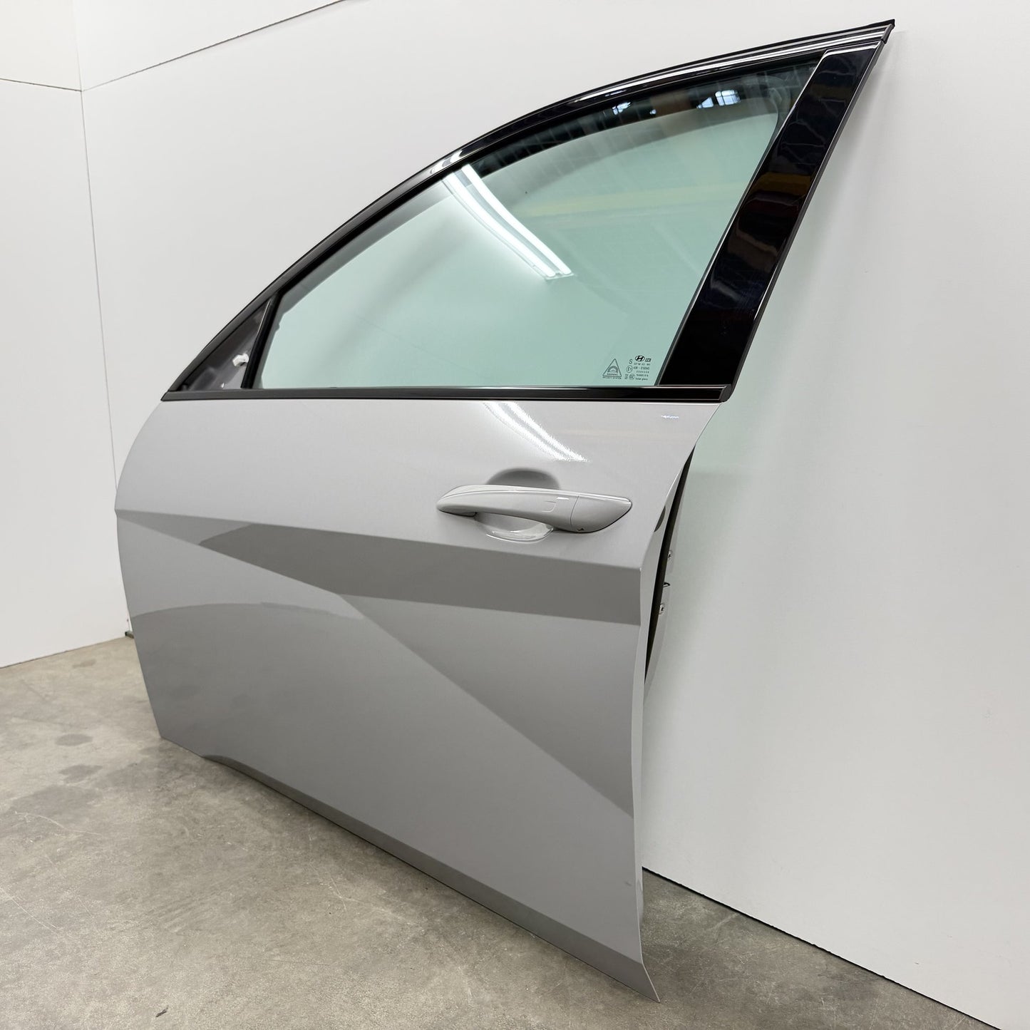 2022-2026 Hyundai Elantra N Driver Left Front Door Shell Complete W/ Glass OEM